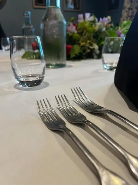 Restaurant/places to eat in The Marton Arms