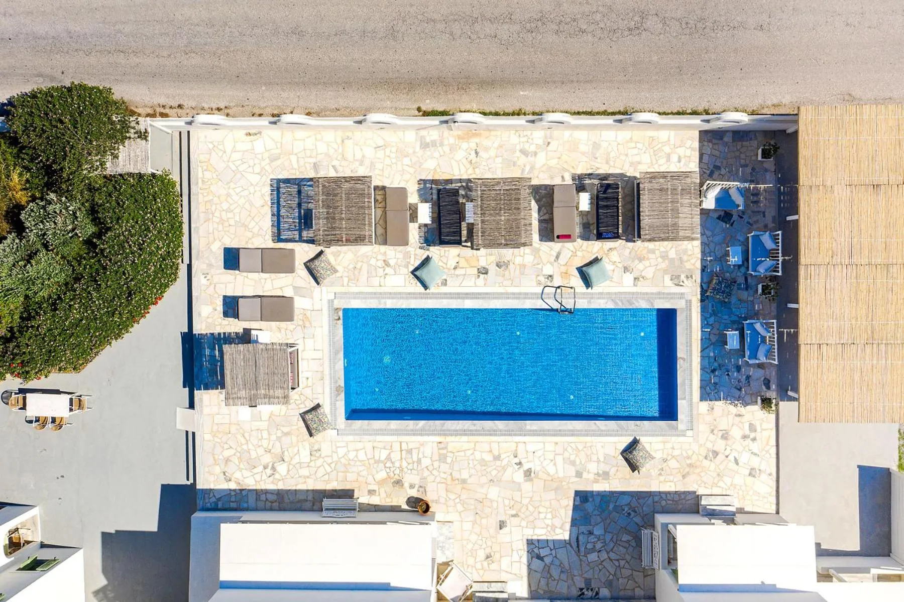 Swimming pool in Ambeli Apartments