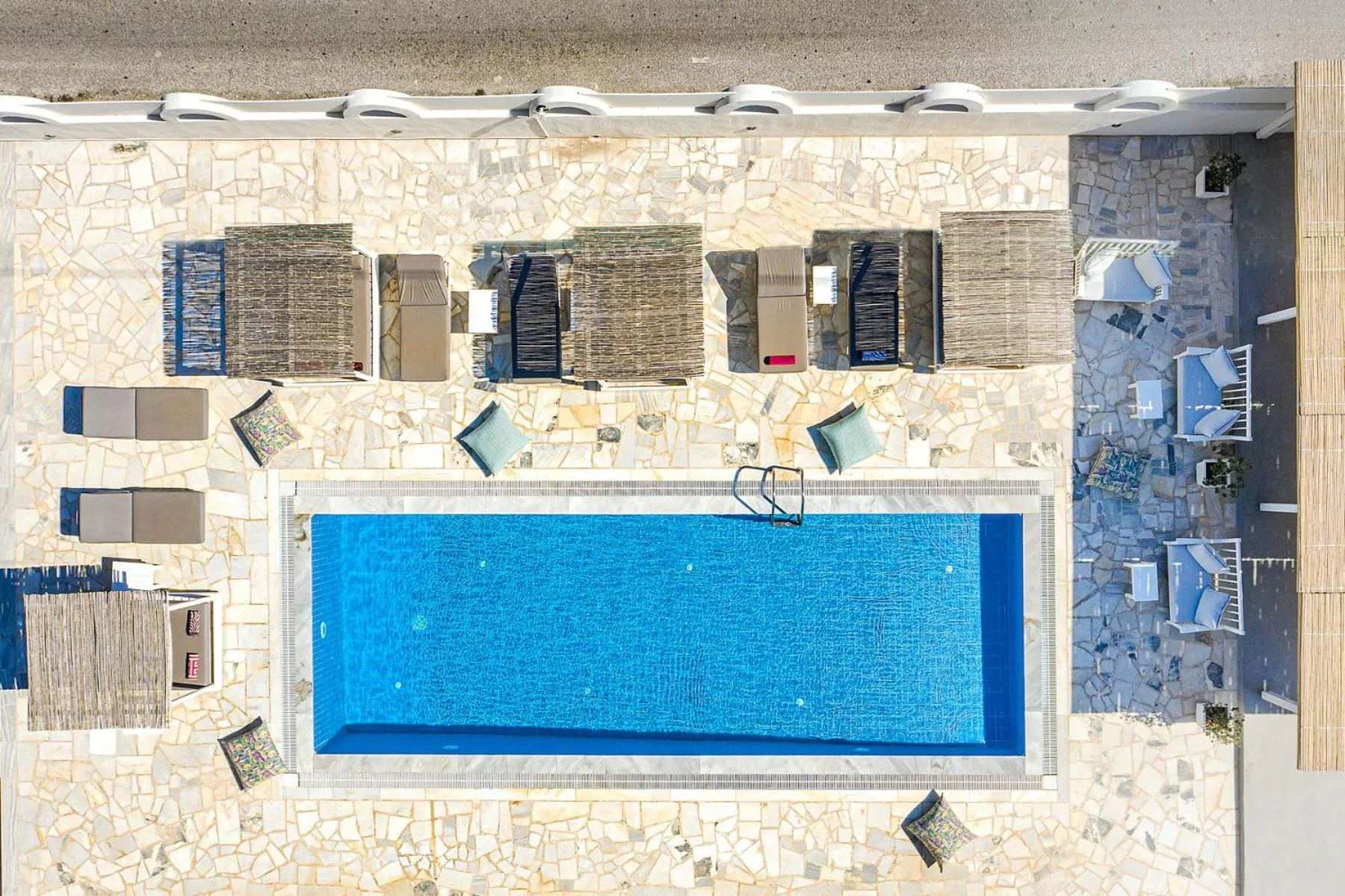 Swimming pool in Ambeli Apartments