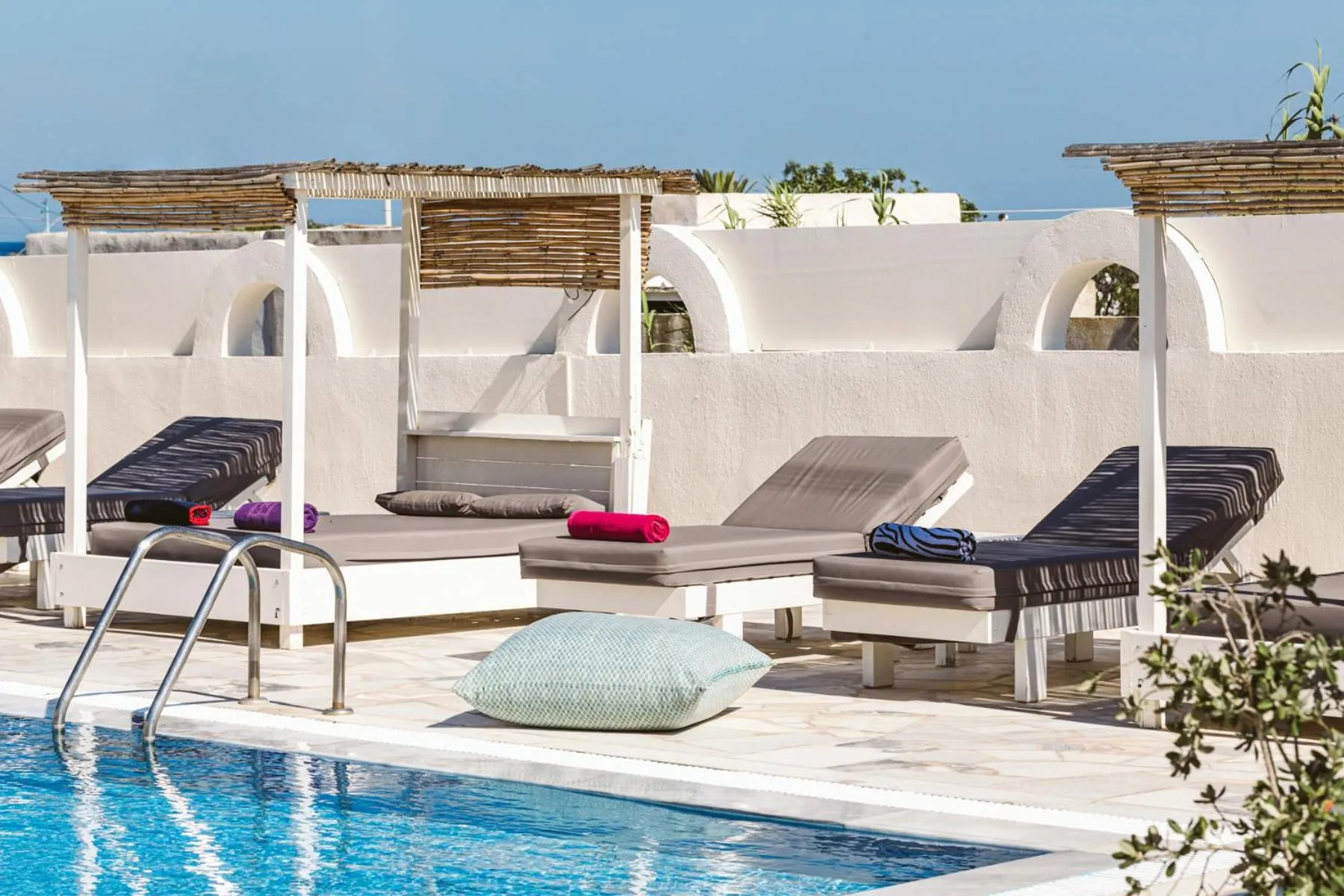 Swimming pool in Ambeli Apartments