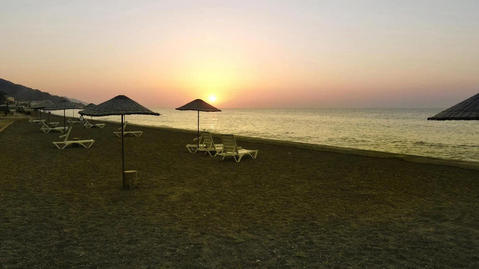 Beach in Inebolu Gardenya Hotel