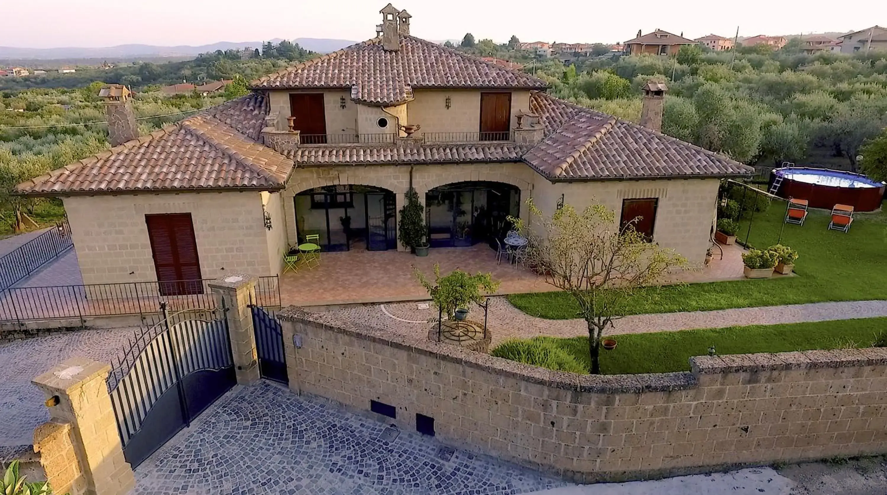 B&B LE BACETTE B&B LE BACETTE
