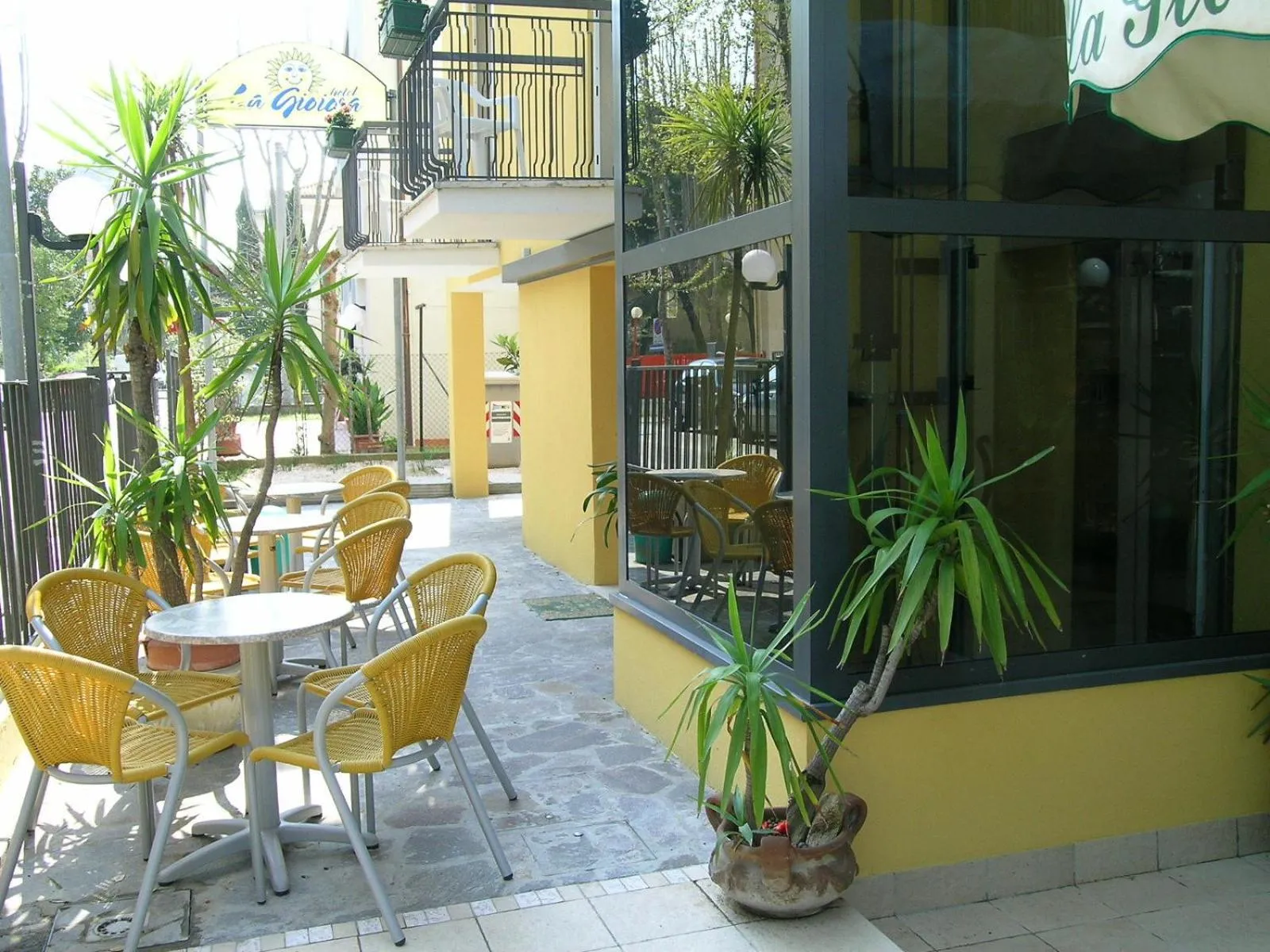 Facade/entrance in Hotel La Gioiosa