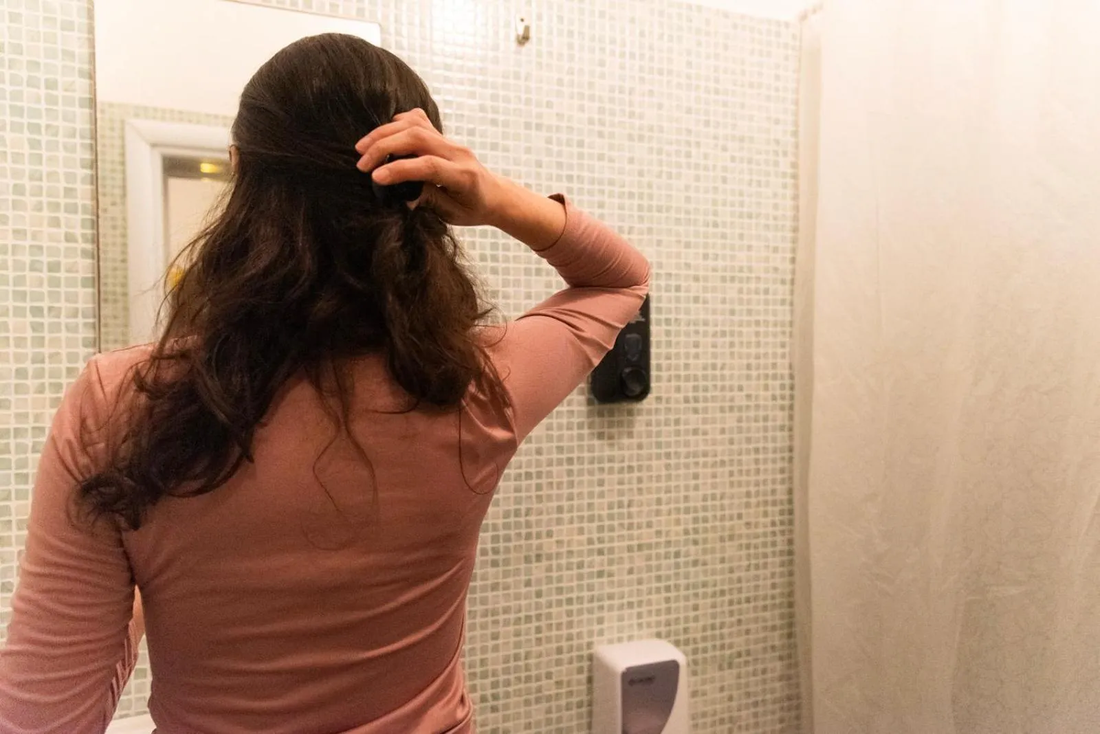 Shower in Sunflower Beach Backpacker Hostel & Bar