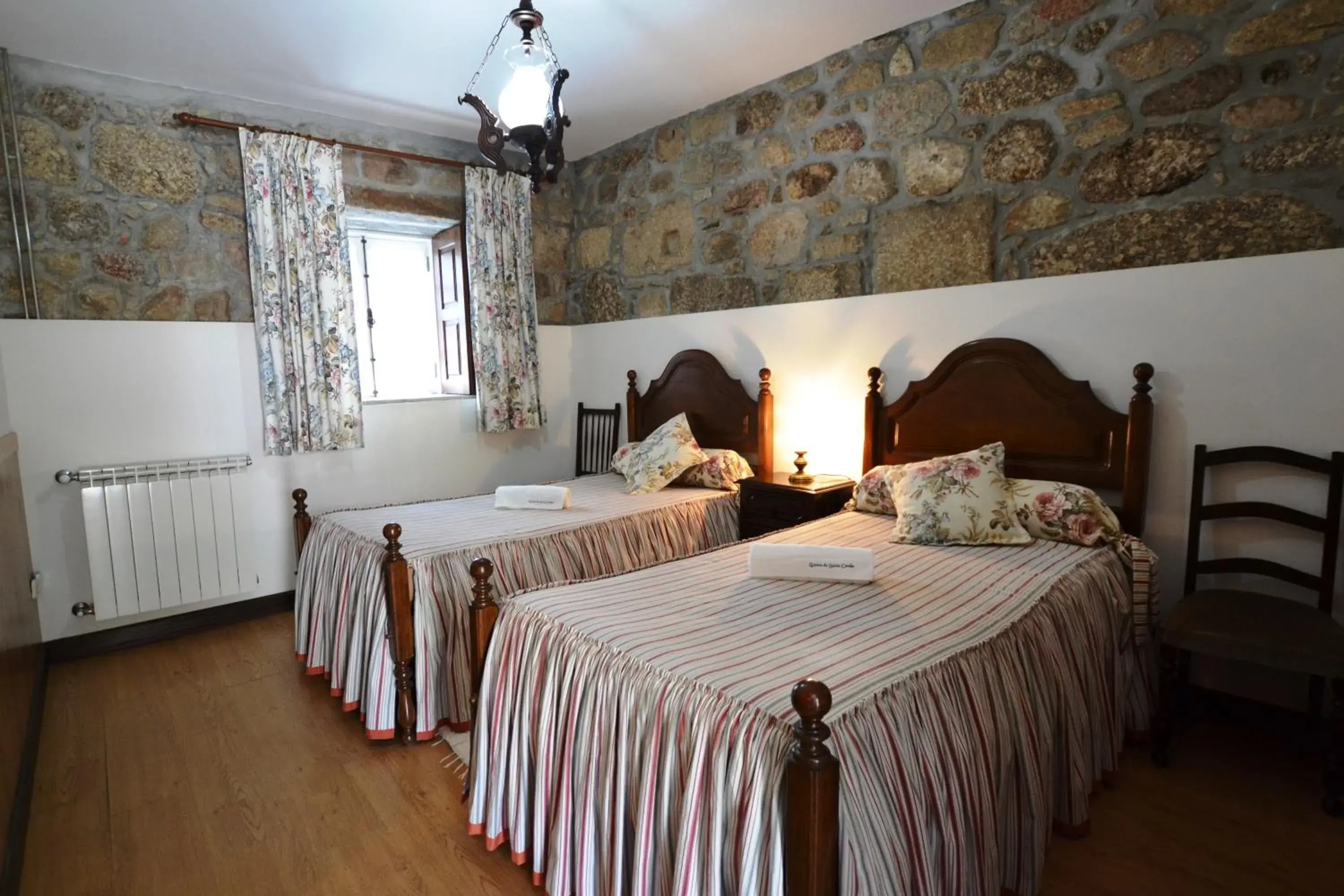 Bedroom, Bed in Casa de Sta Comba Bedroom, Bed in Casa de Sta Comba