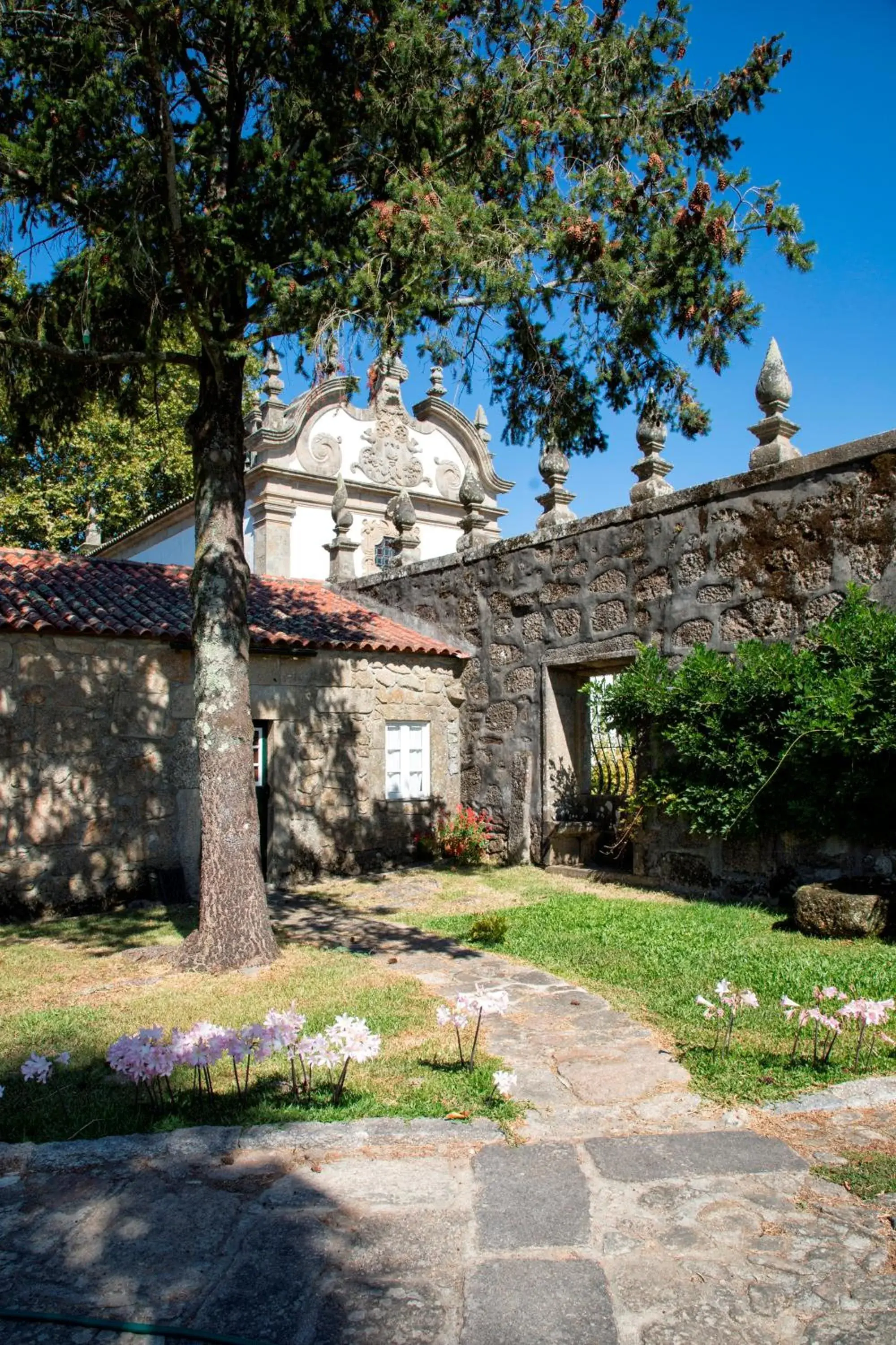 Property building in Casa de Sta Comba Property building in Casa de Sta Comba