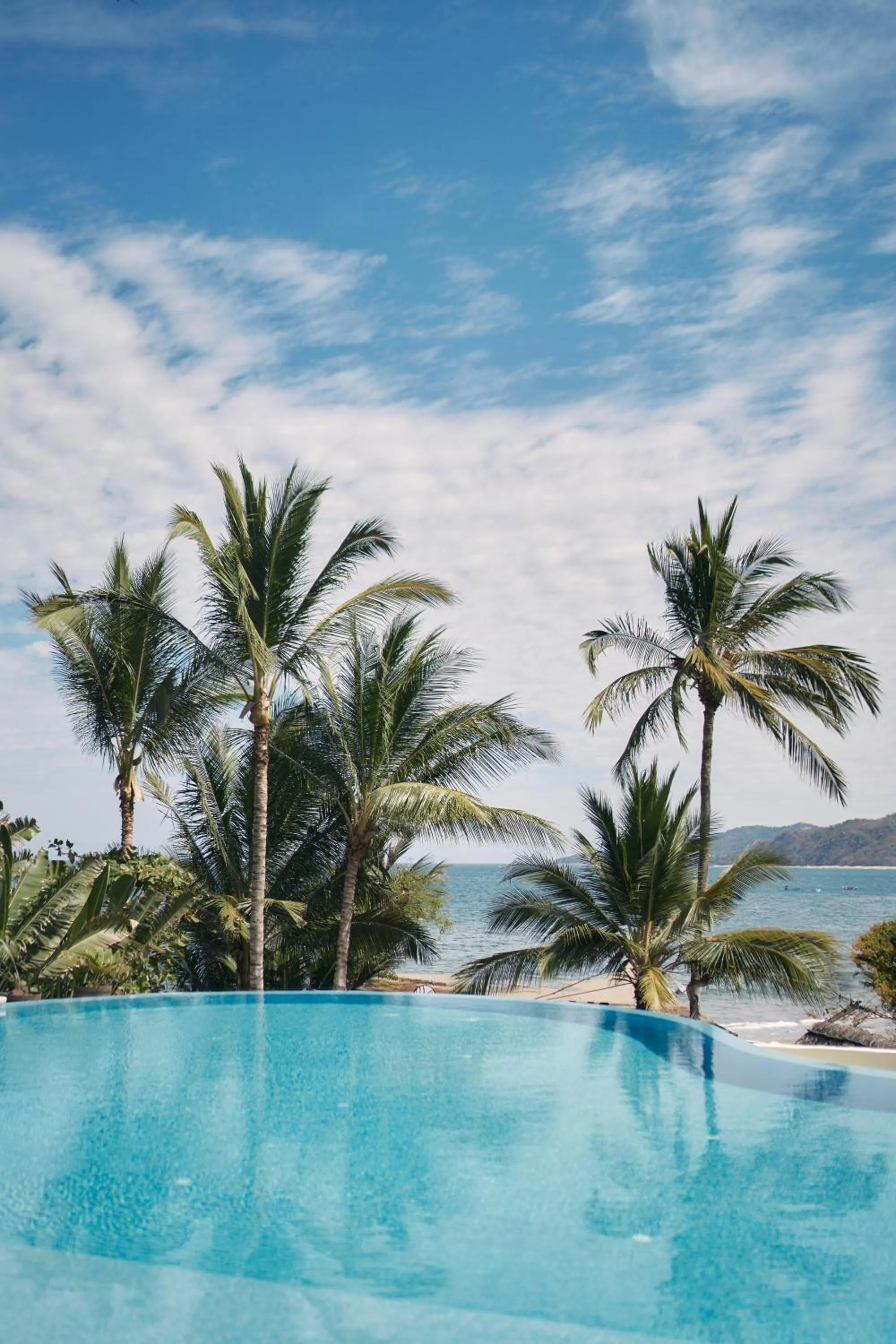 Day in Ysuri Sayulita - Beachfront Hotel