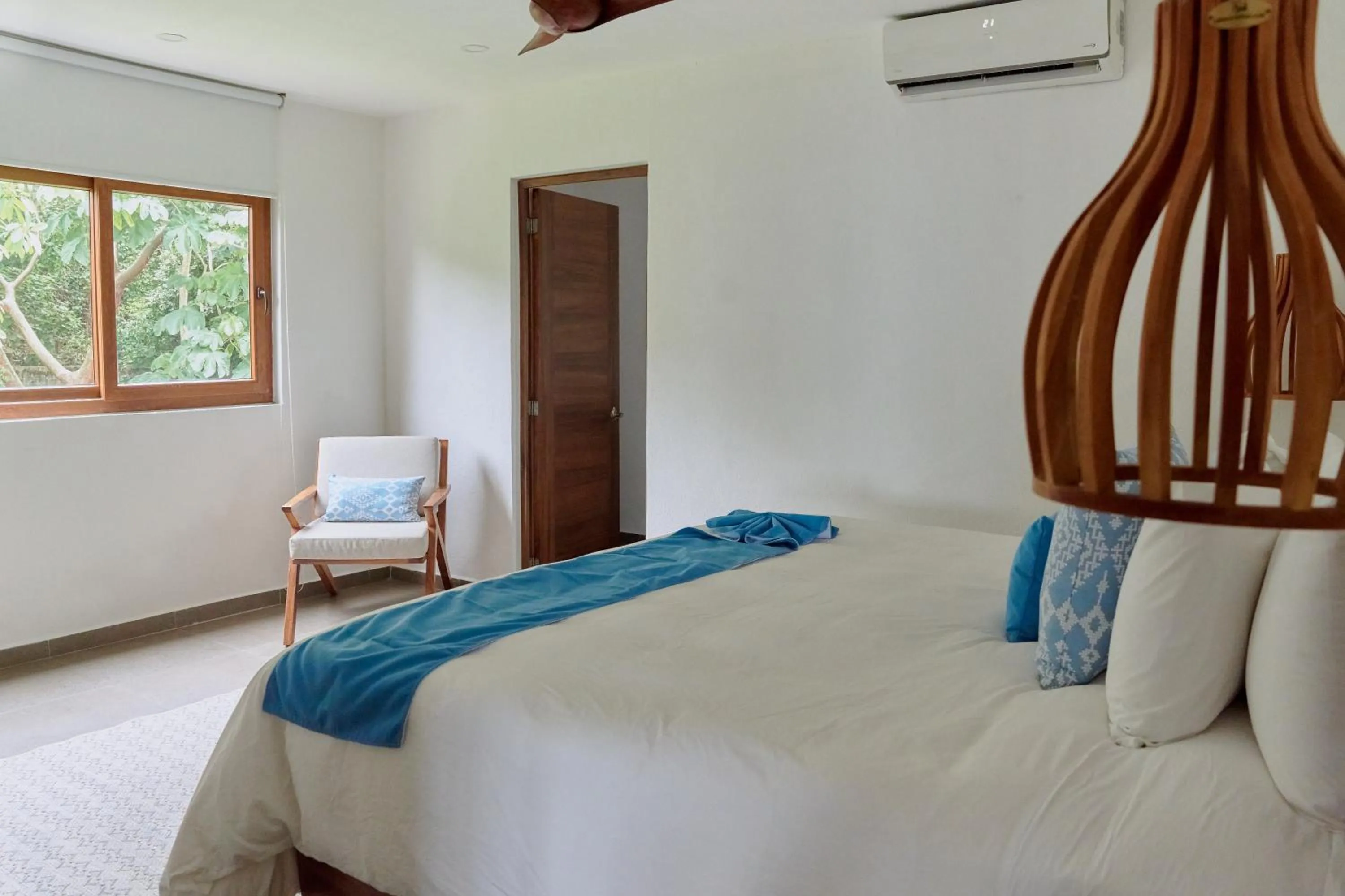 Bed in Ysuri Sayulita - Beachfront Hotel