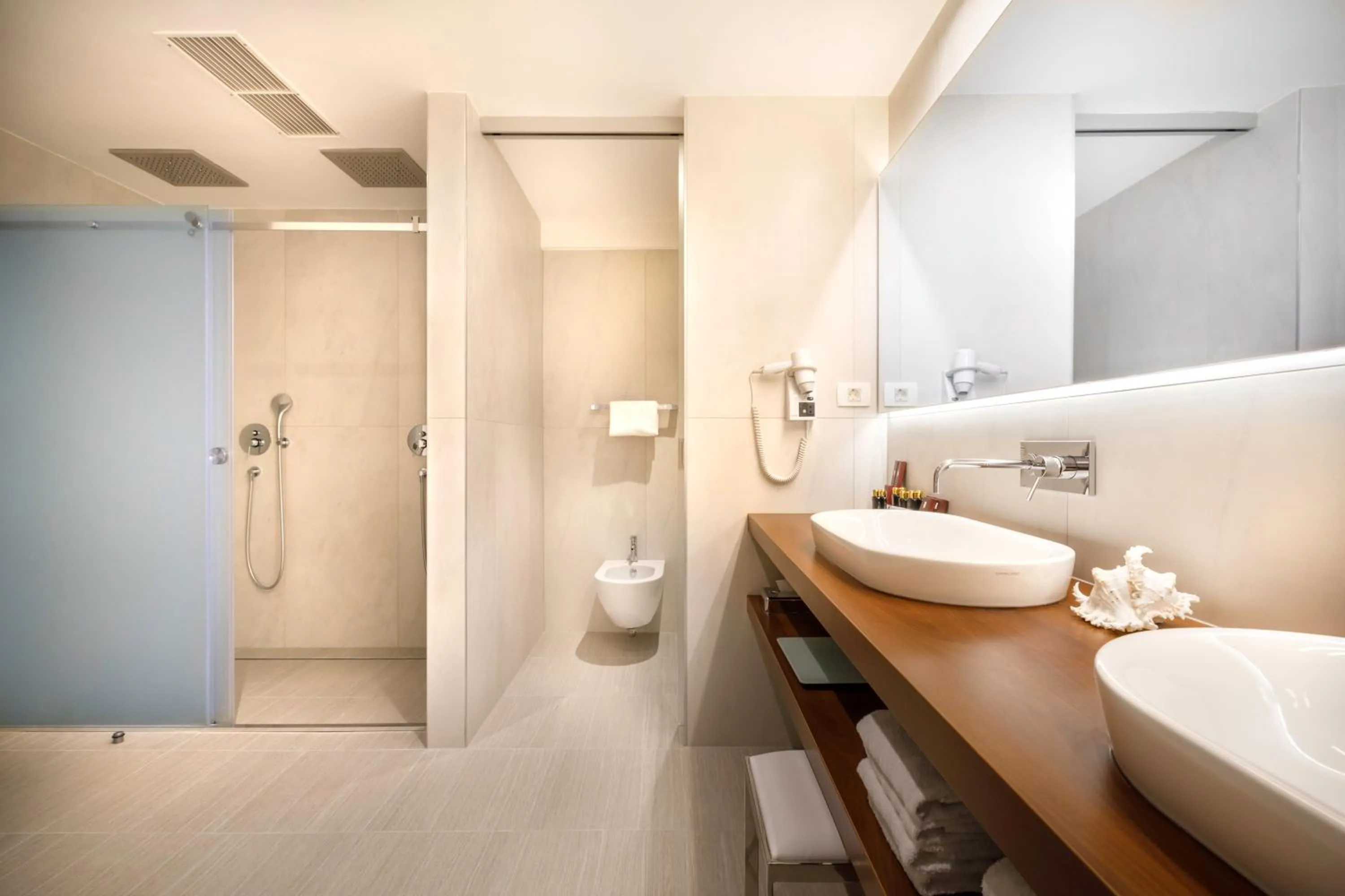 Bathroom in Remisens Hotel METROPOL