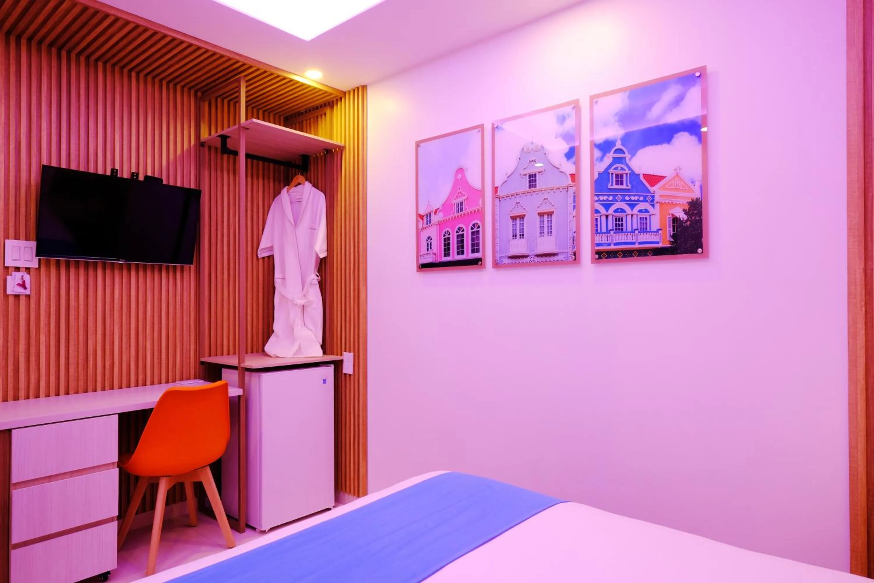 Bed in Victoria City Hotel