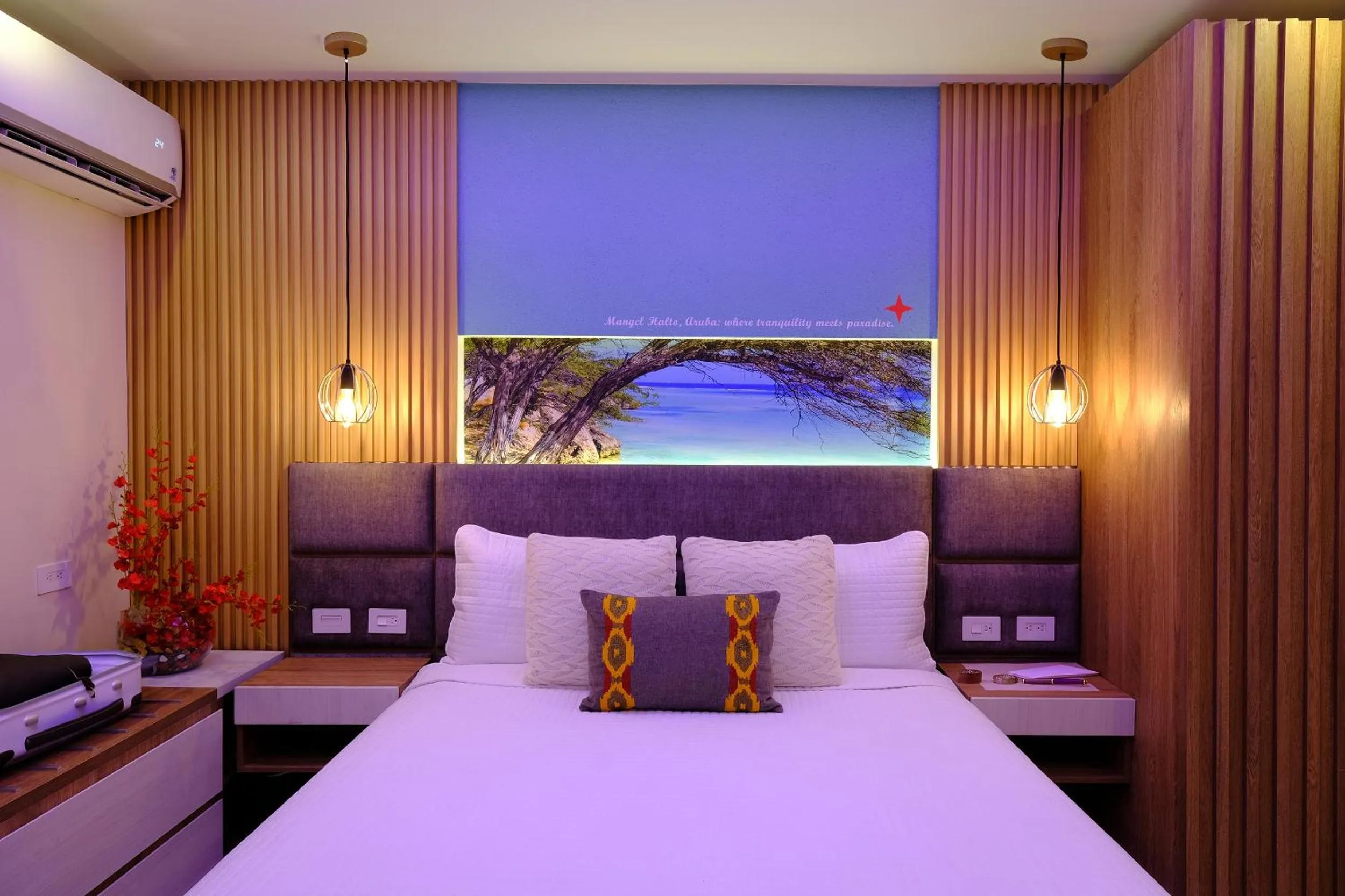 Bed in Victoria City Hotel