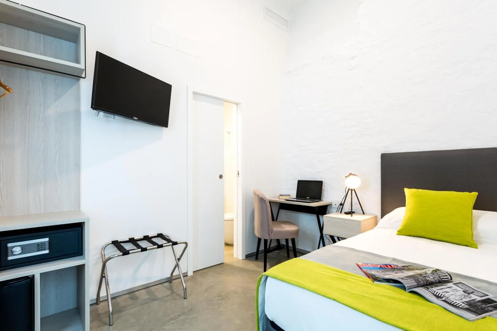 Bed in La Puerta de Palacio - Adults Only