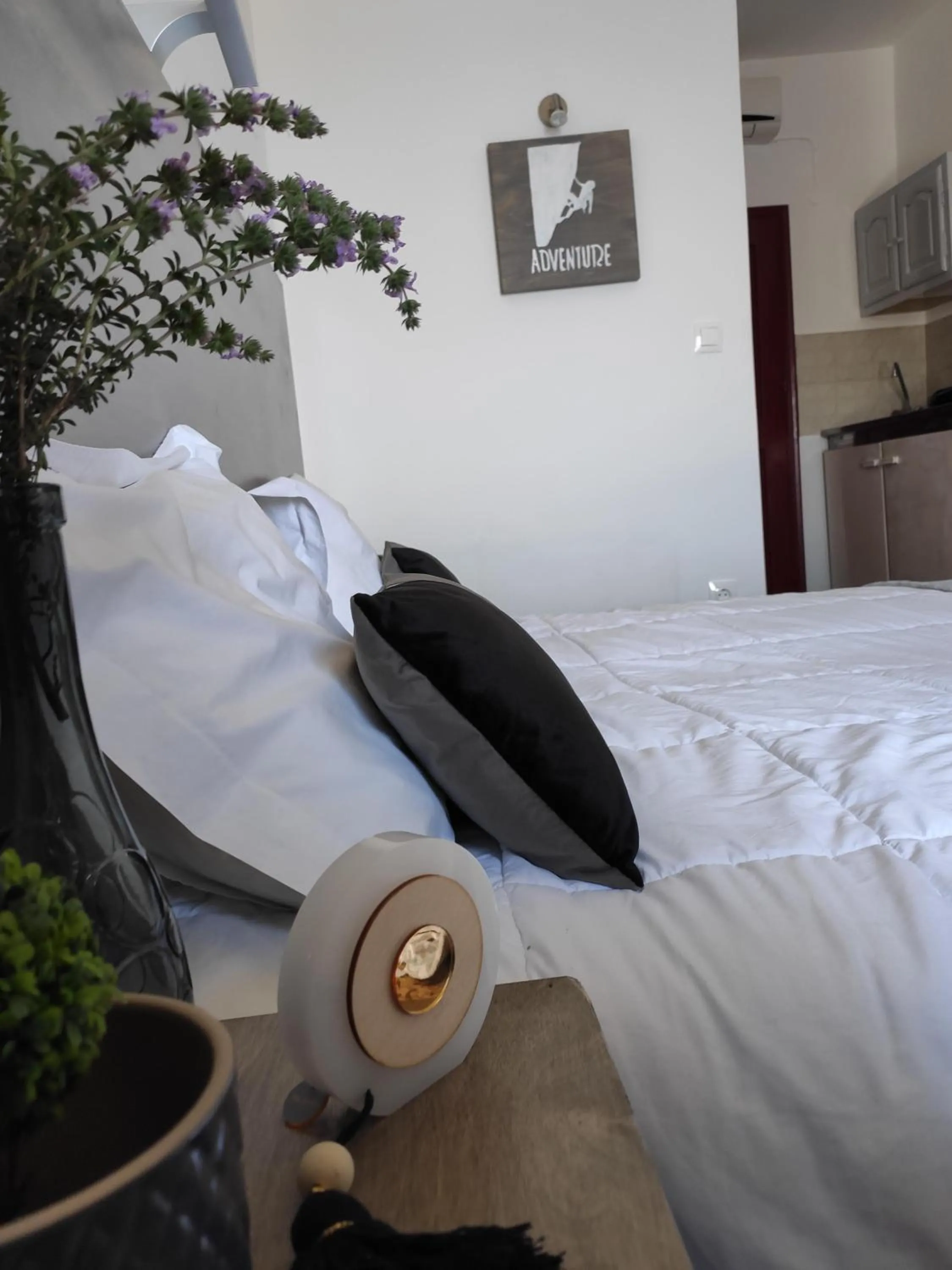 Bedroom, Bed in Afroditi Hotel