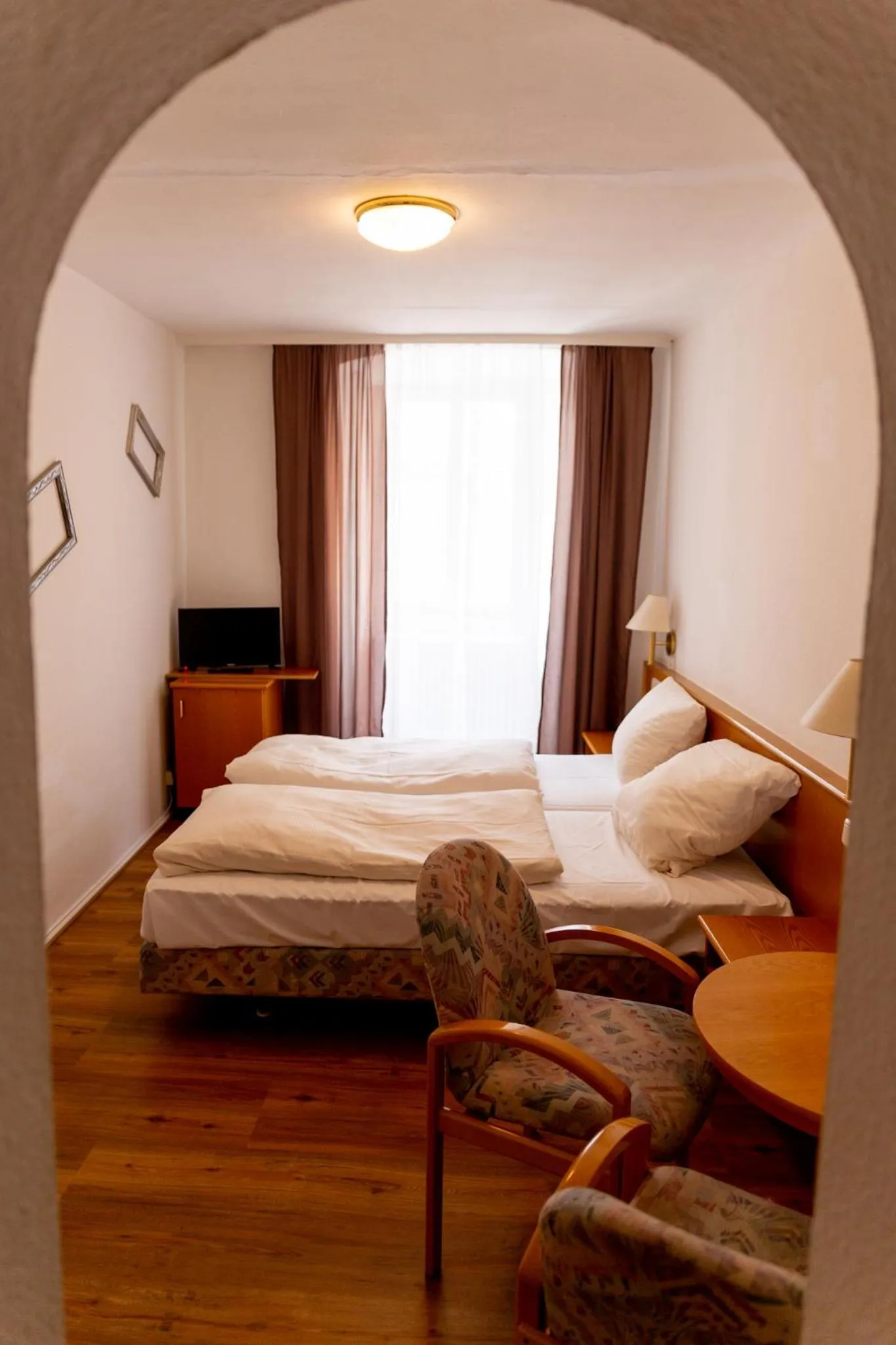 Bed in Hotel am weißen Turm