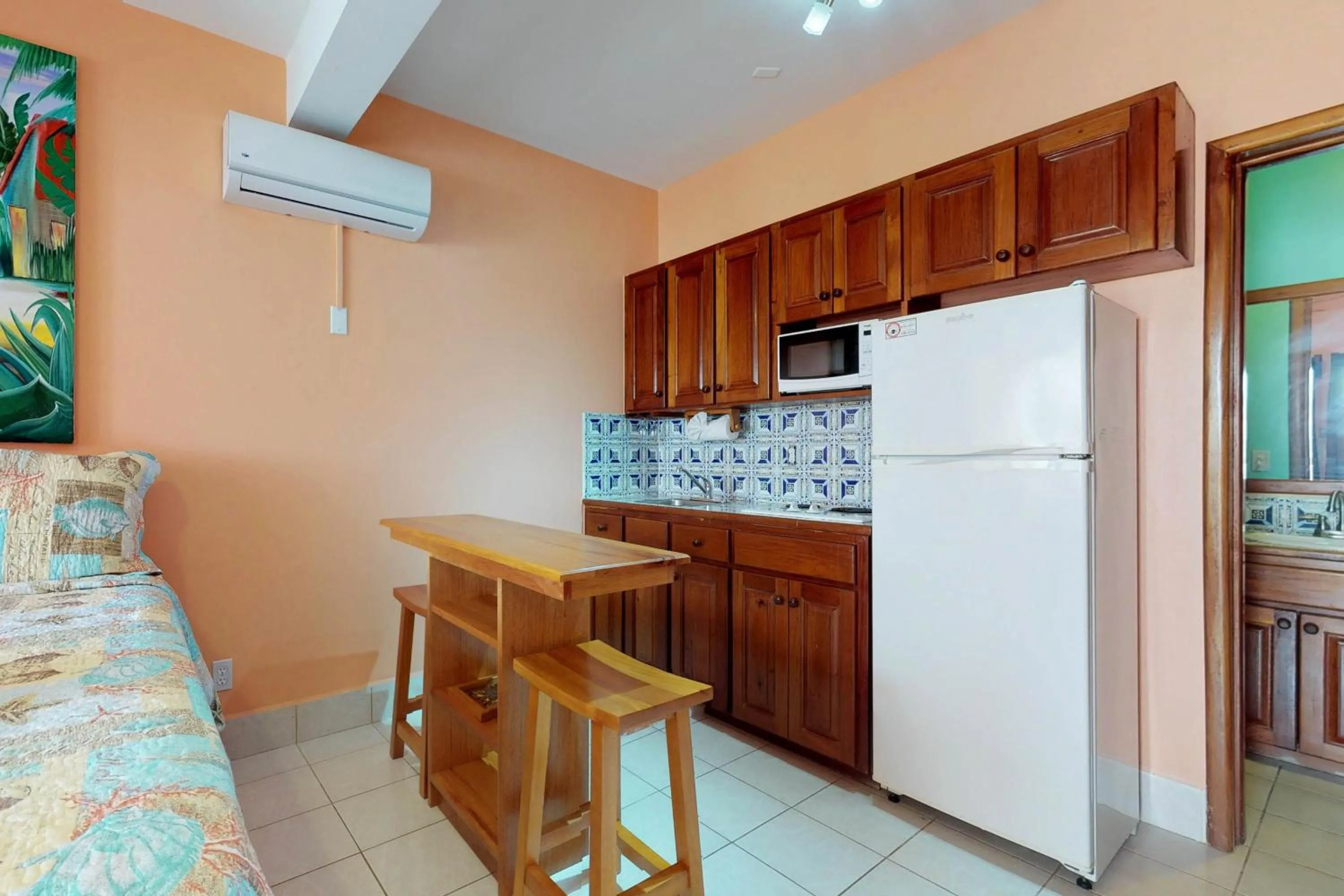 Caribbean Lily @ Caribe Island