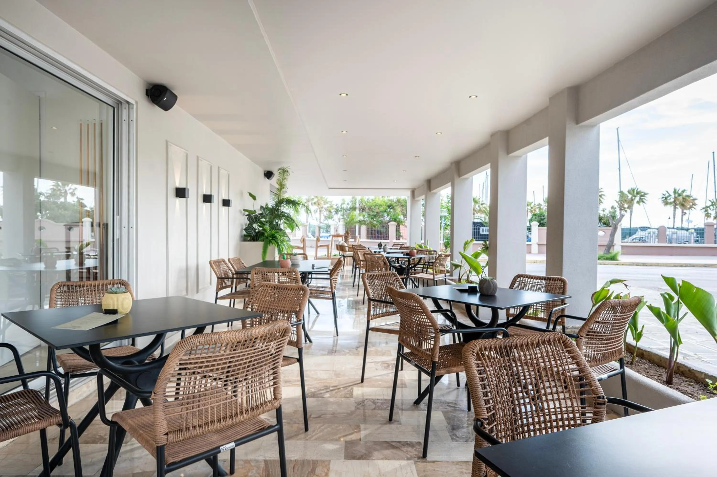 Lounge or bar in Zephyros Hotel