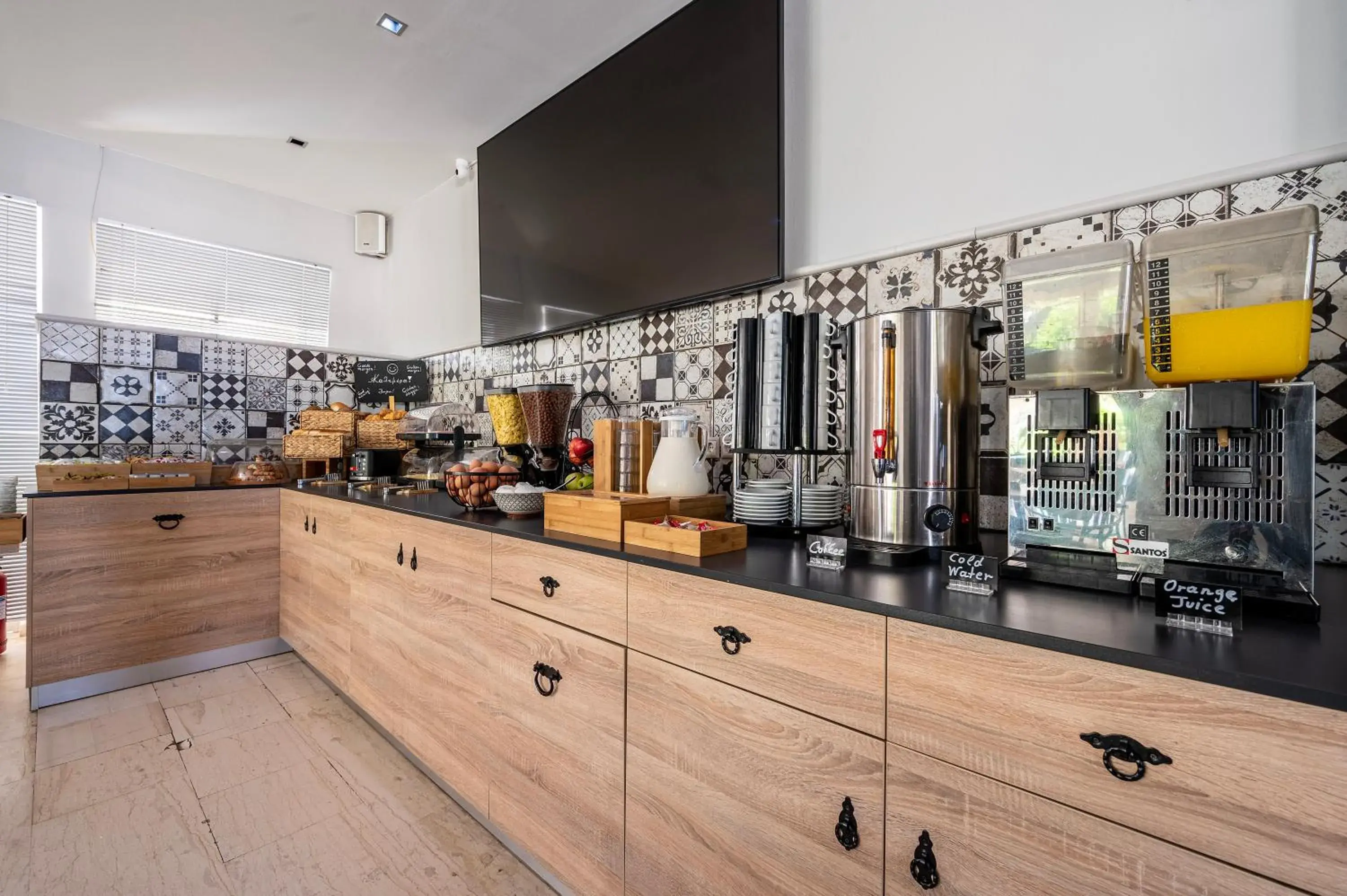 Breakfast in Zephyros Hotel Breakfast in Zephyros Hotel