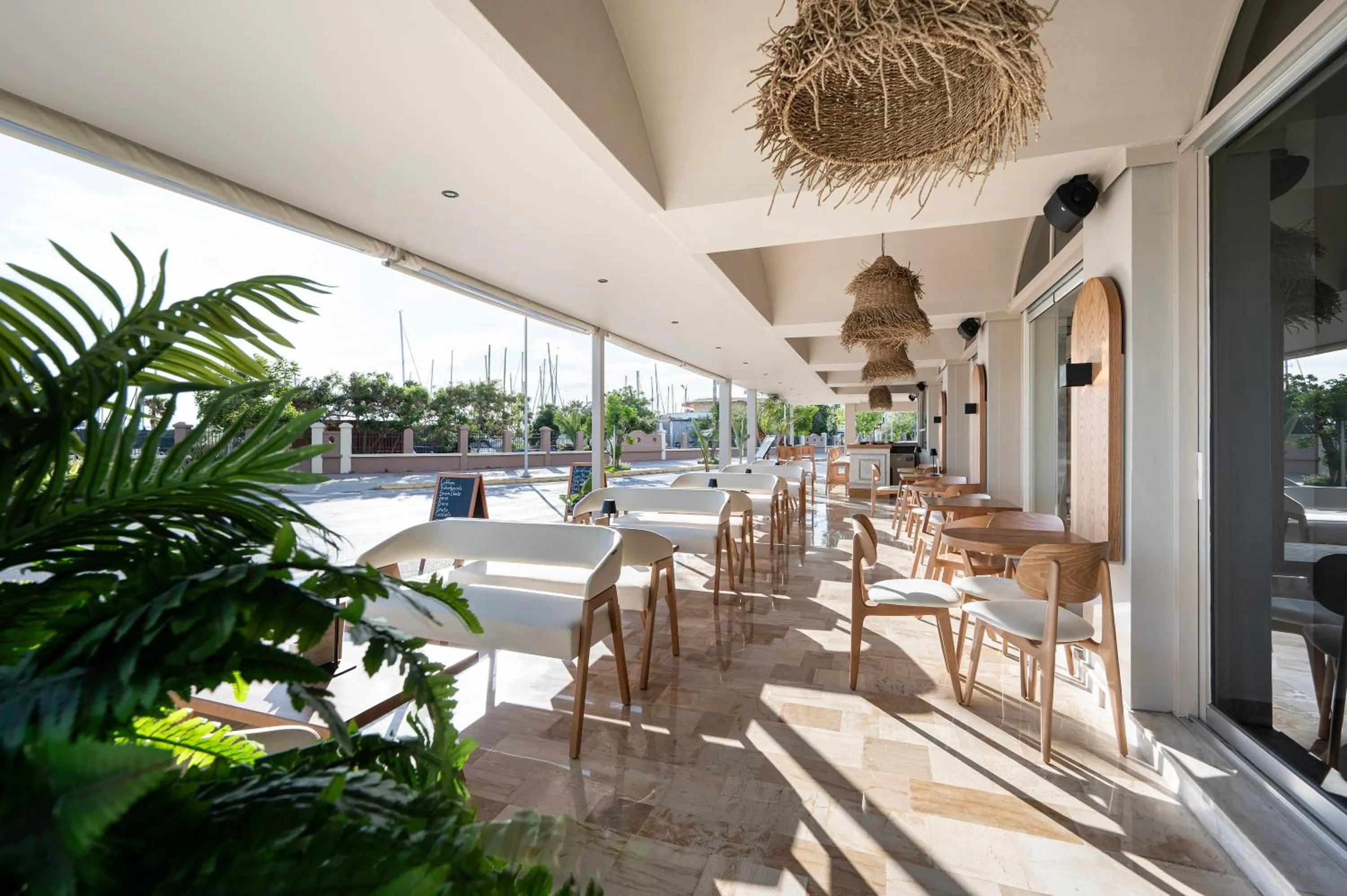 Lounge or bar in Zephyros Hotel