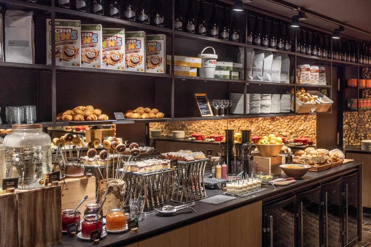 Breakfast in Pytloun Wellness Hotel Harrachov Breakfast in Pytloun Wellness Hotel Harrachov