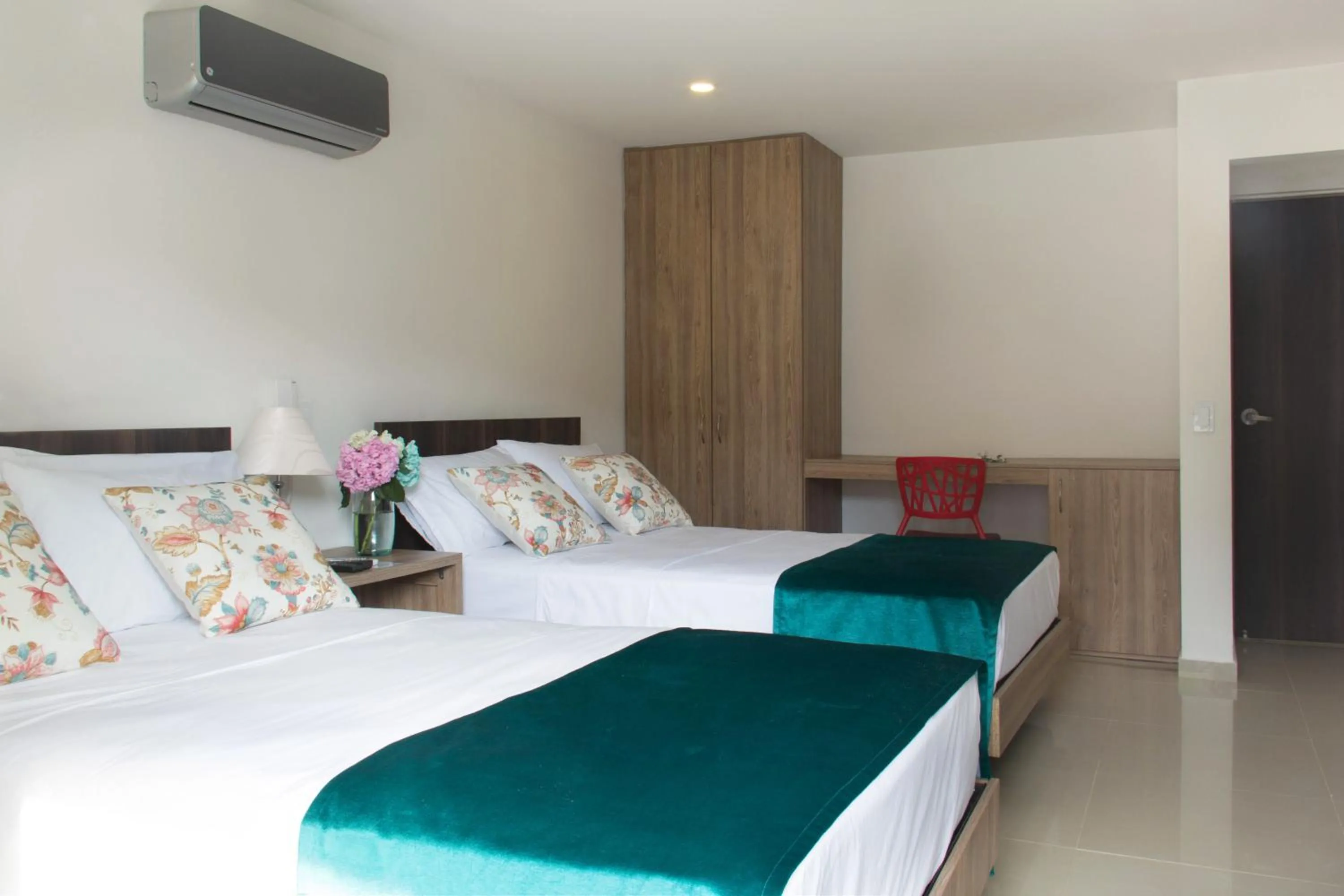 Bed in Hotel Avanti Chipichape