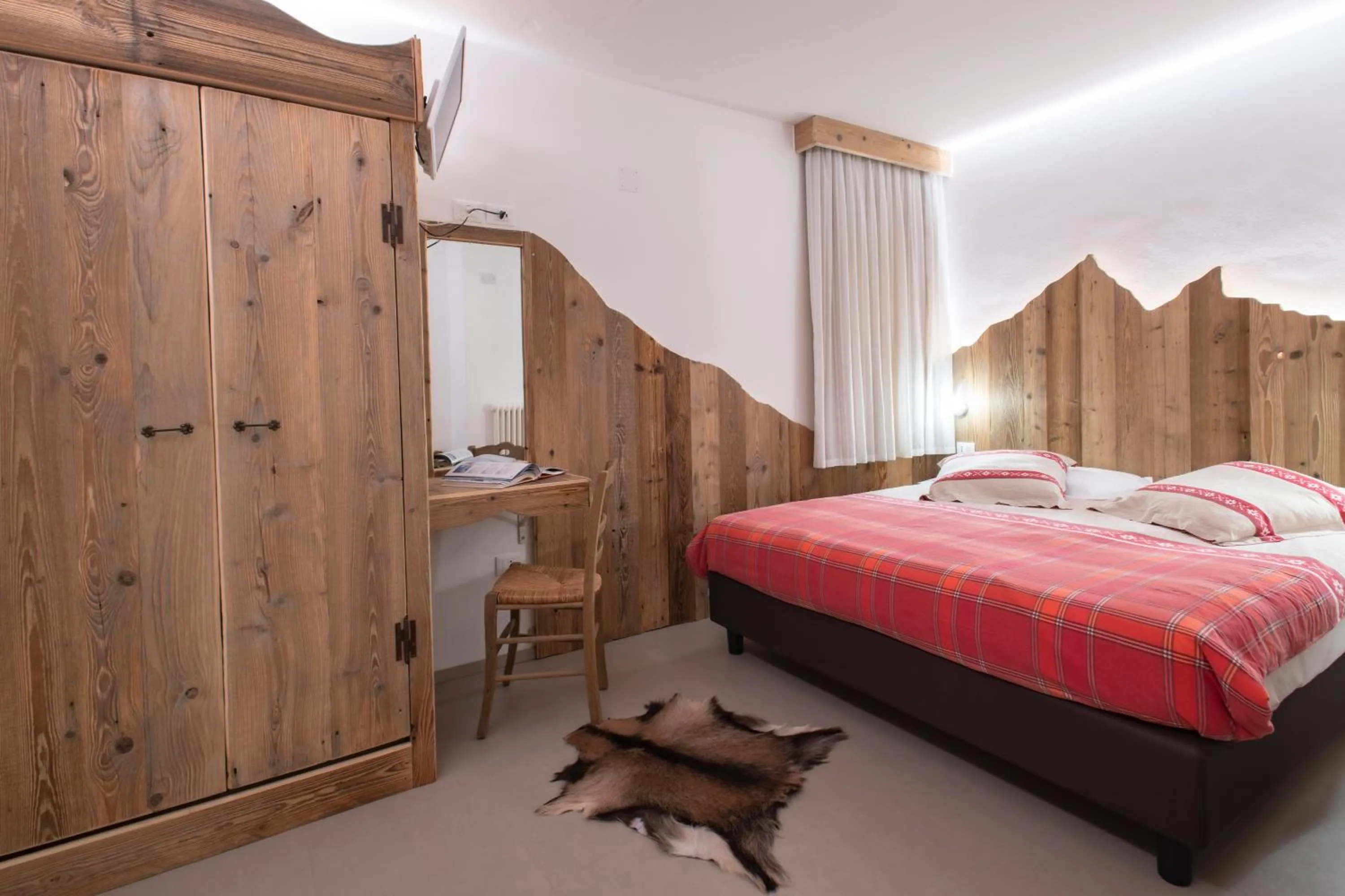 Bedroom, Bed in Hotel Pezzotti