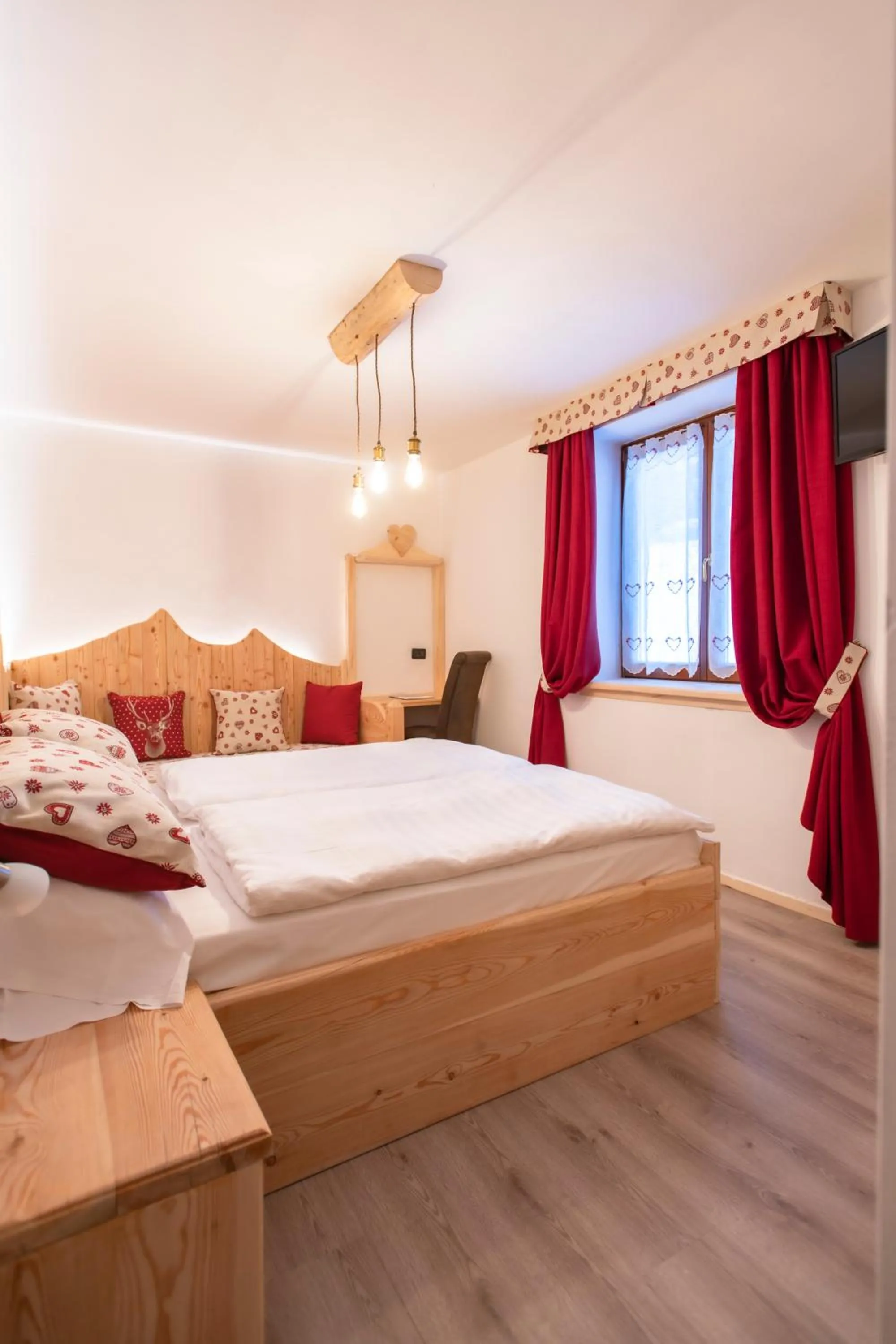 Bedroom, Bed in Hotel Pezzotti