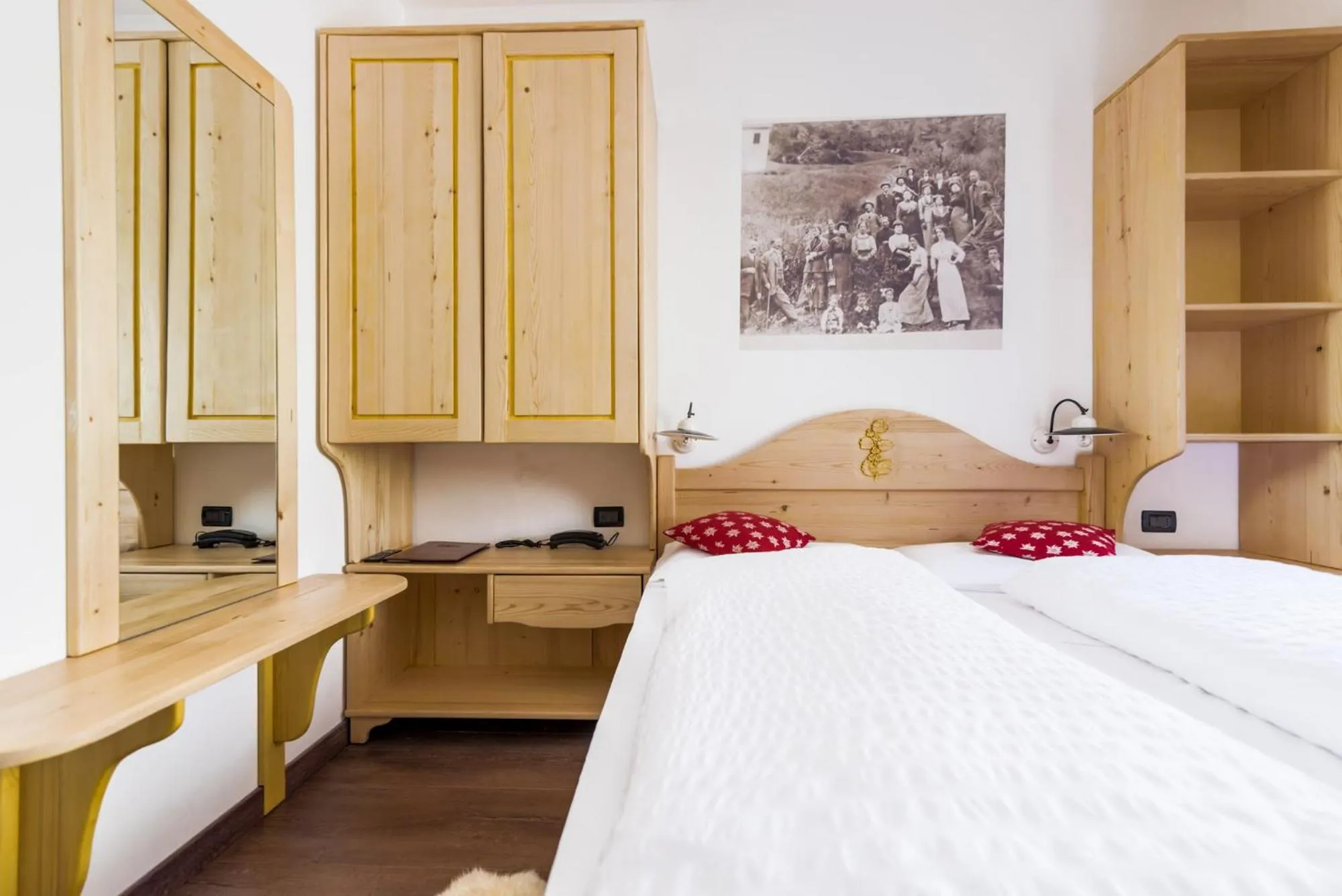 Photo of the whole room, Bed in Hotel Pezzotti