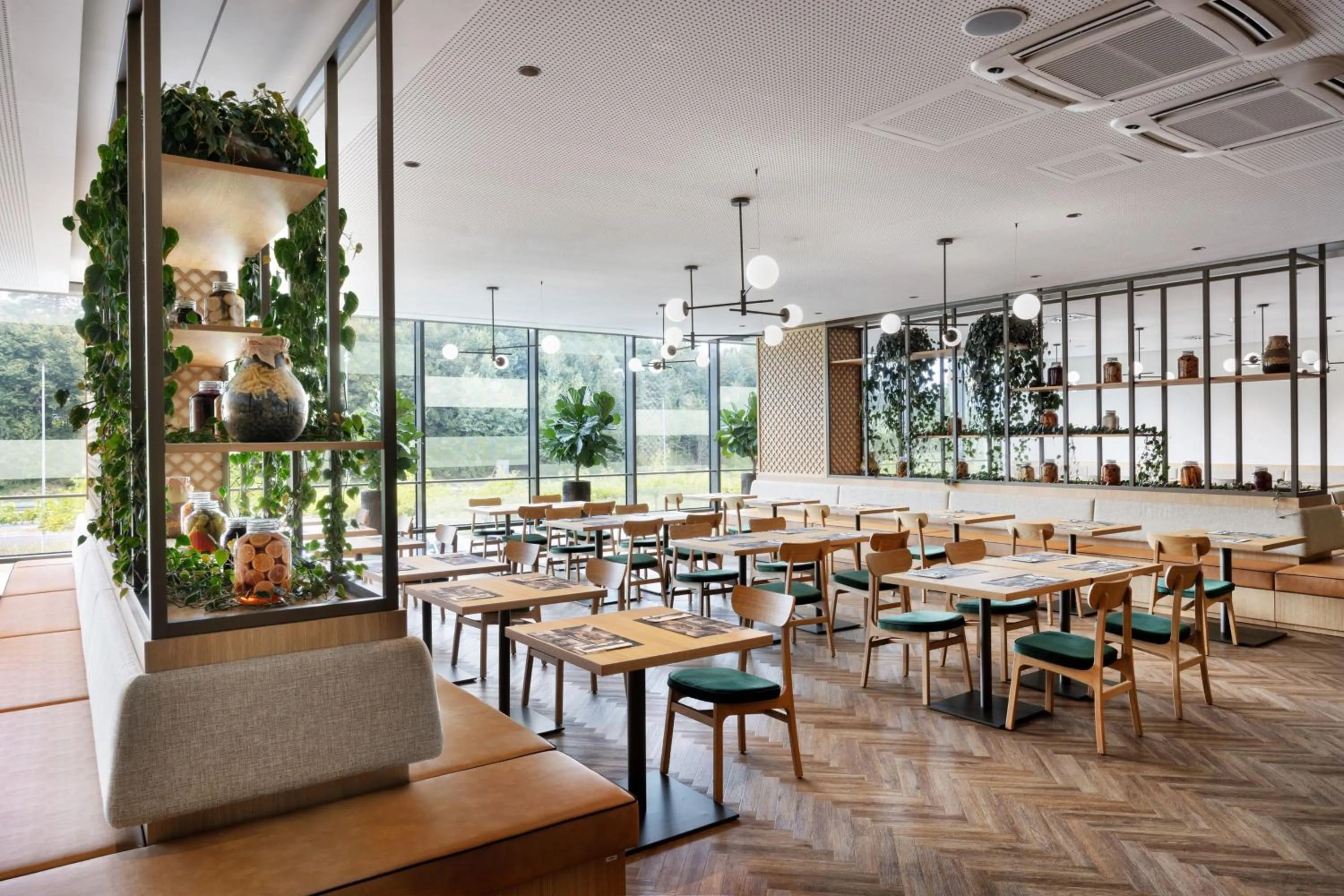 Restaurant/places to eat in Four Points by Sheraton Ljubljana Mons