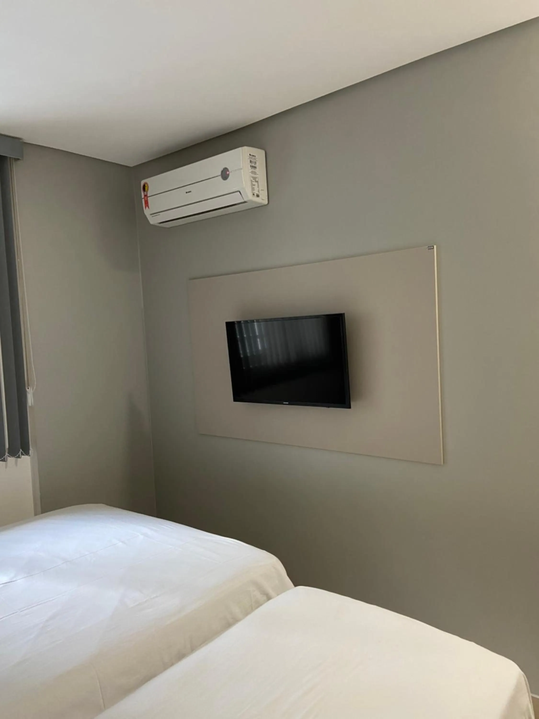 TV and multimedia, Bed in Apto Promenade I PONTA VERDE