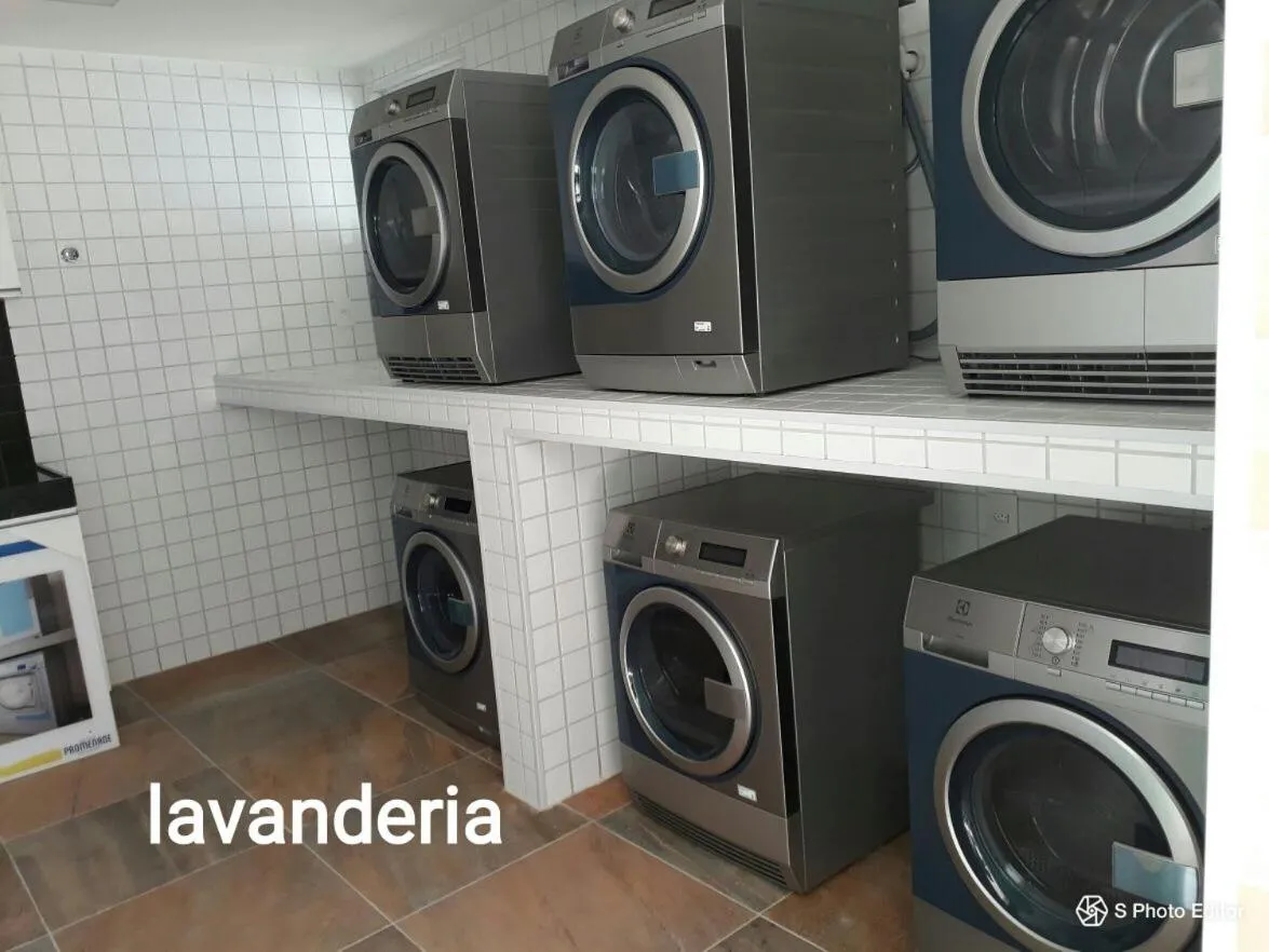 Area and facilities in Apto Promenade I PONTA VERDE