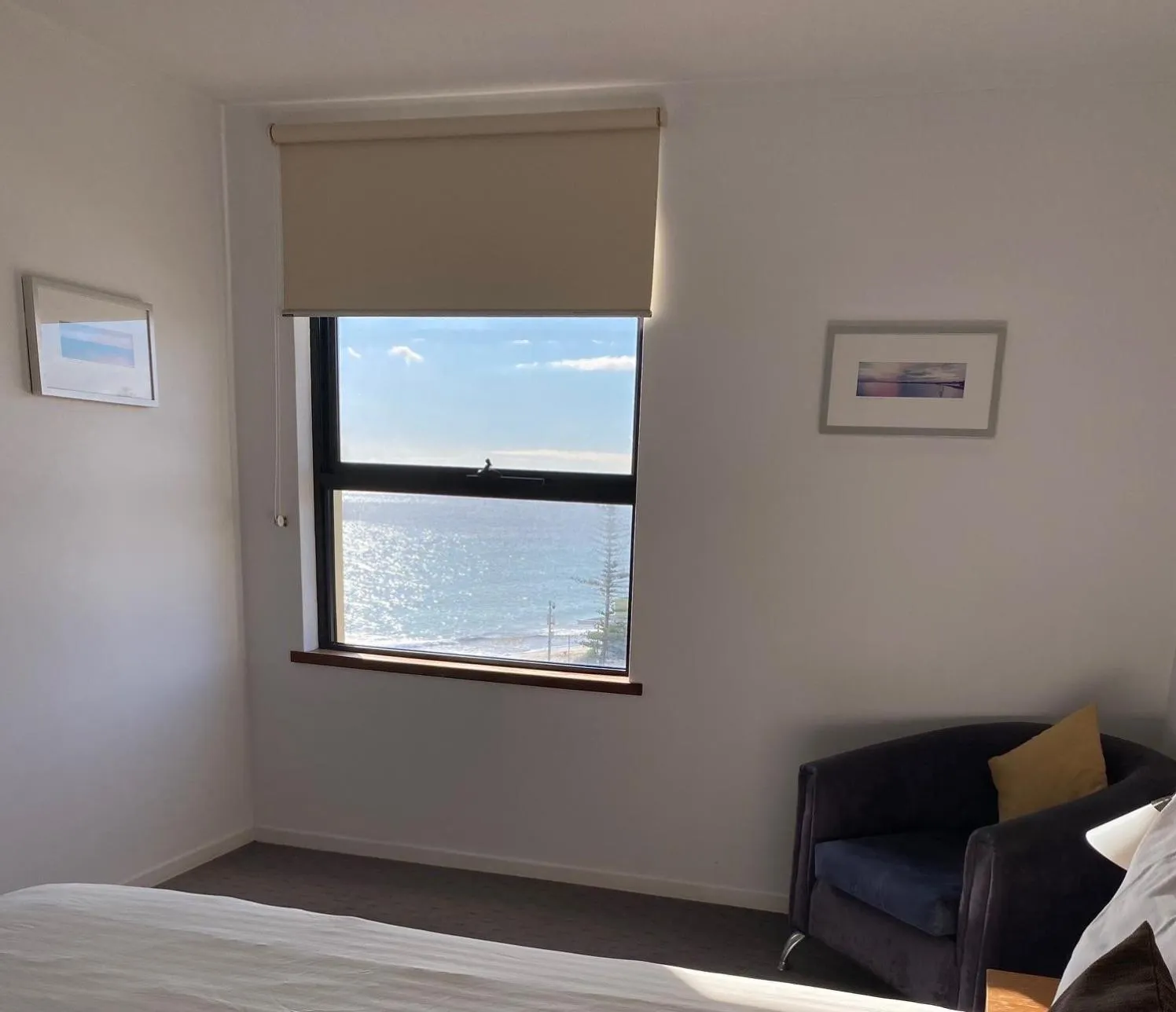 Bed in Ocean Beach Hotel