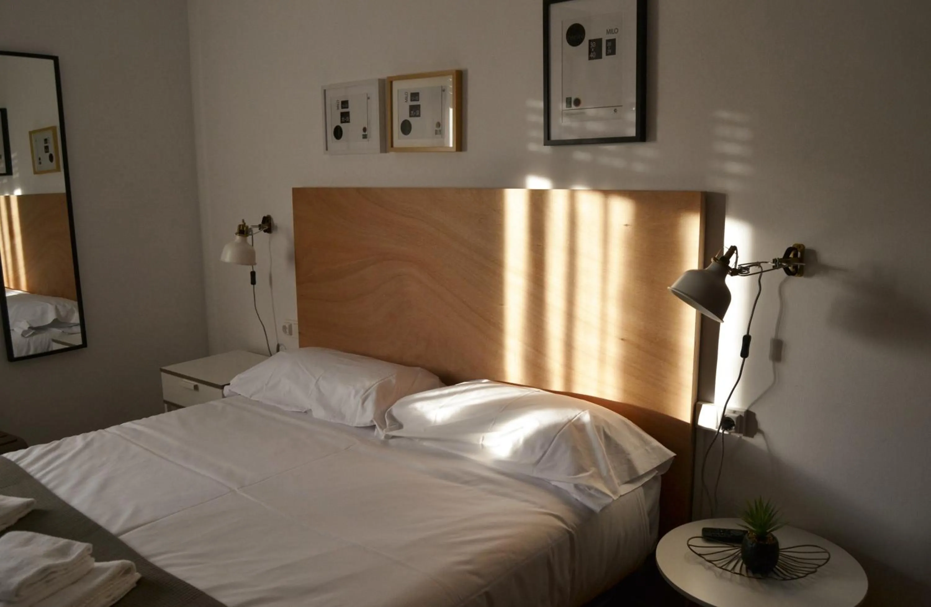 Photo of the whole room, Bed in Tres Puentes Anguiano Apartamentos y Hostal