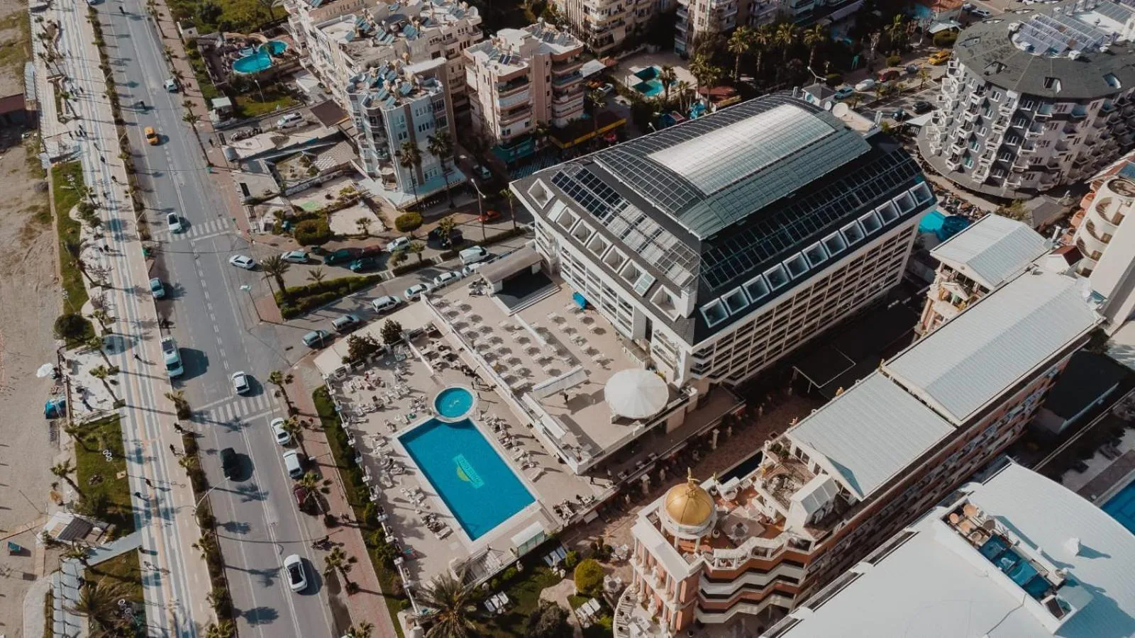 Property building in White Gold Hotel & Spa