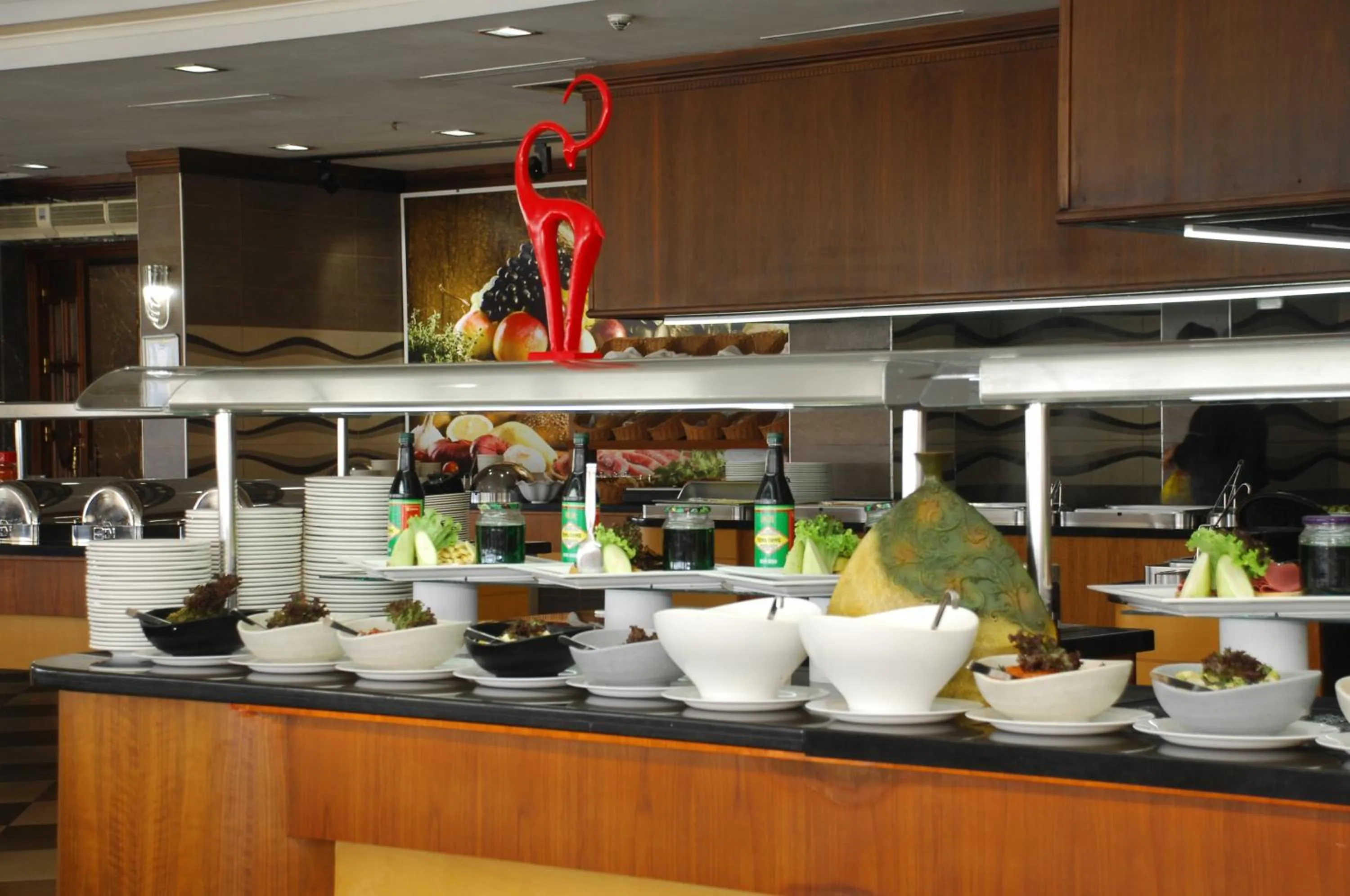 Restaurant/places to eat in White Gold Hotel & Spa