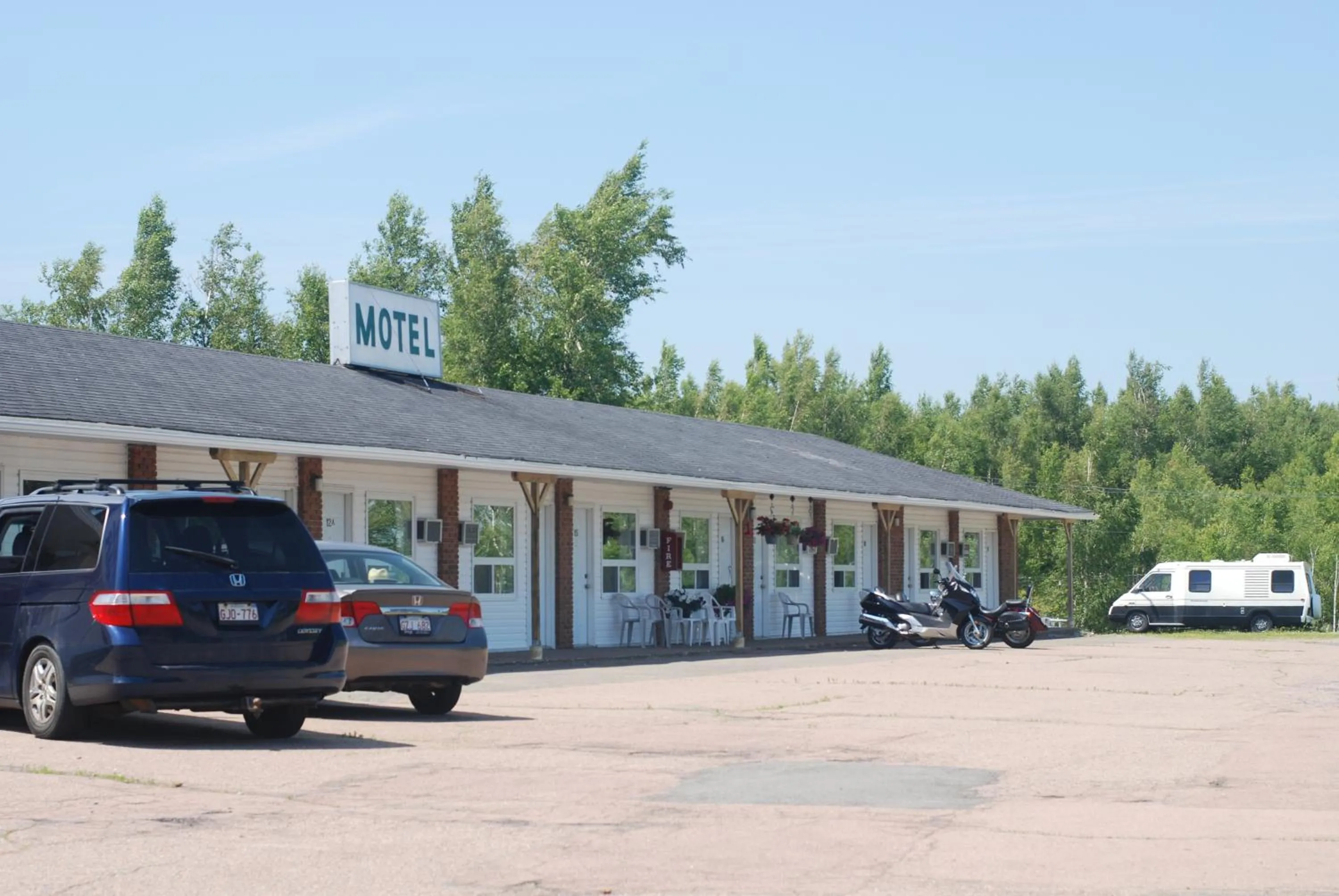 Property building in Tantramar Motel