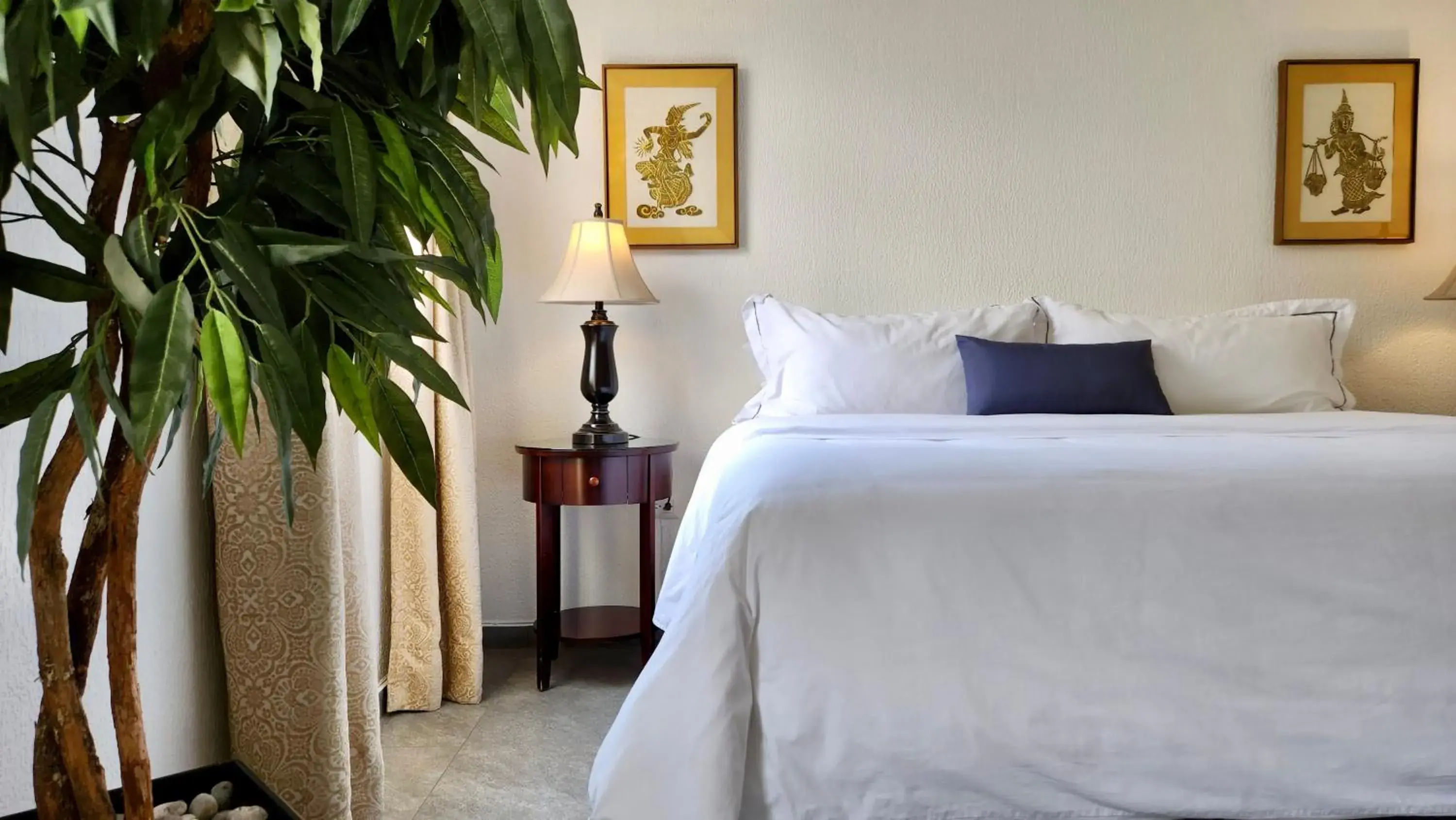 Double Room with Garden View in Casa Tamayo Double Room with Garden View in Casa Tamayo
