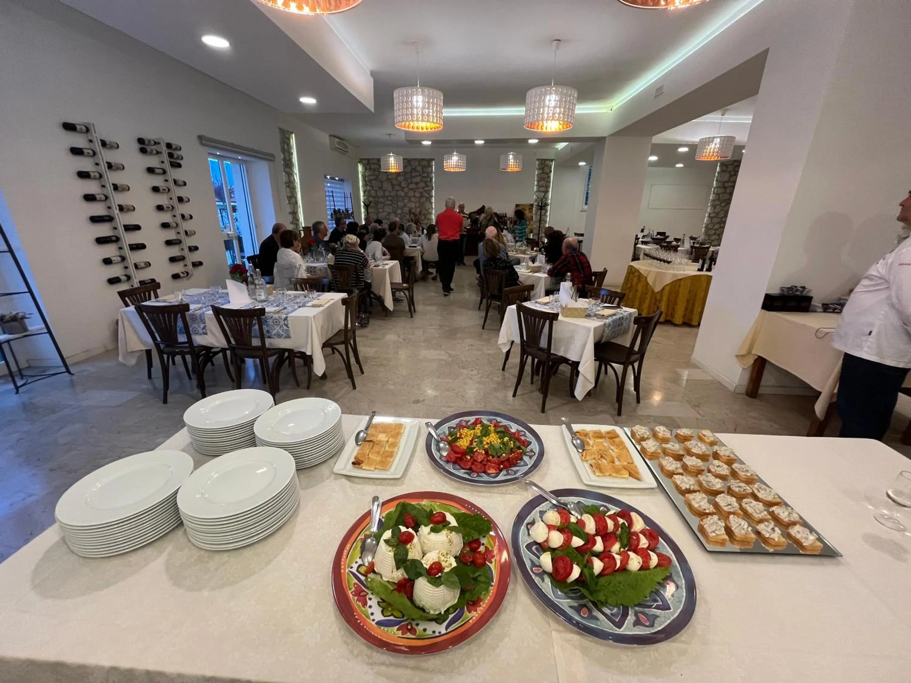 Restaurant/places to eat in Hotel Colucci