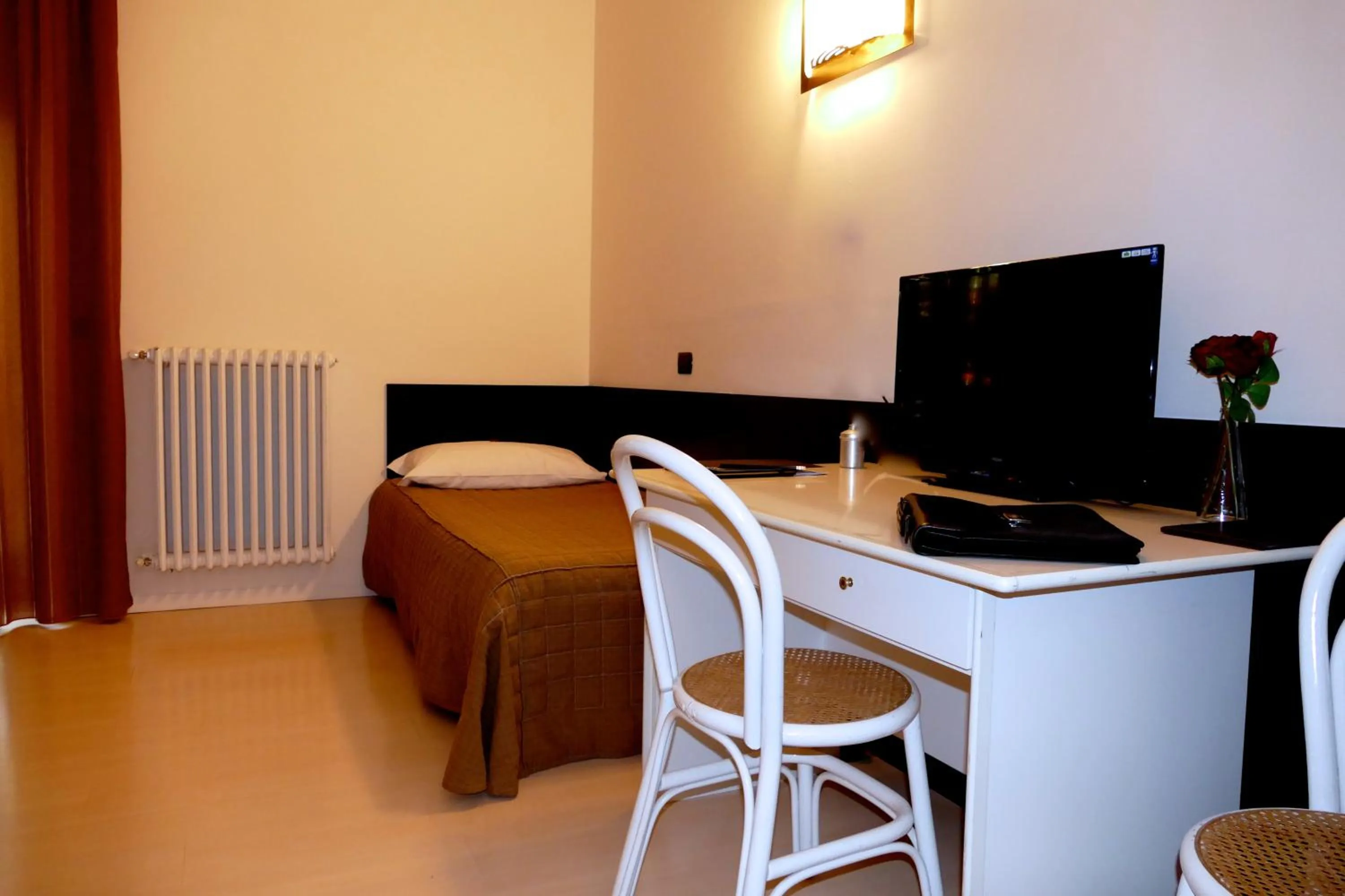 TV and multimedia in Hotel Colucci