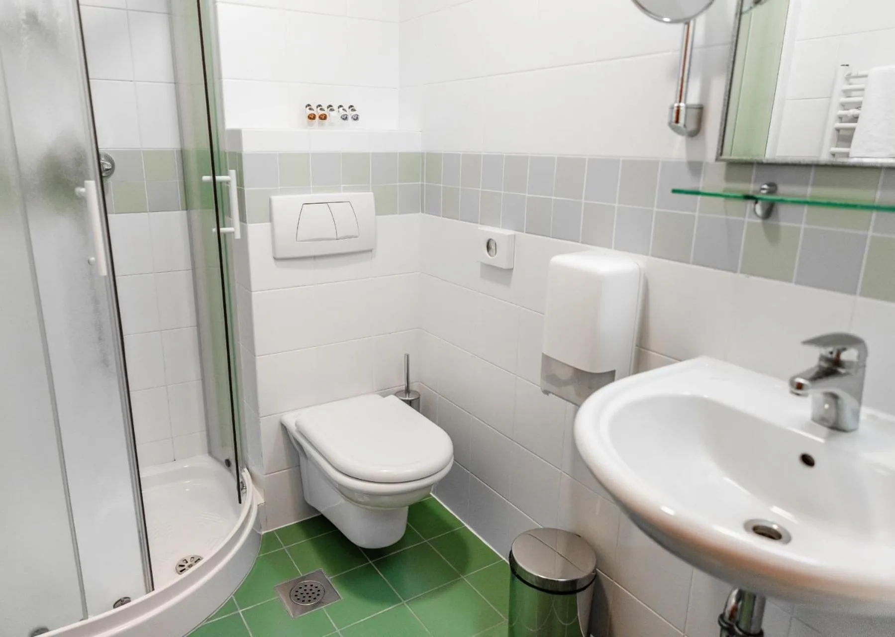 Shower in Hotel Kranjska Gora