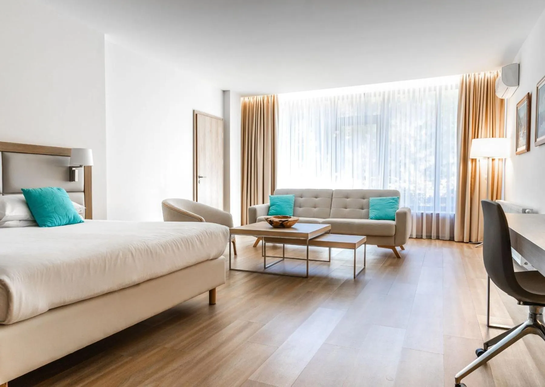 Bed in Hotel Kranjska Gora