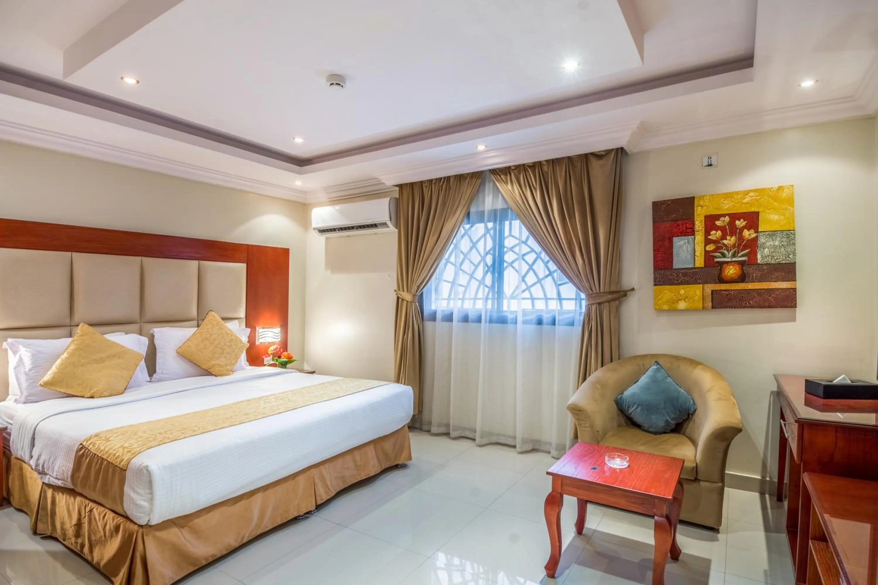 Photo of the whole room, Bed in Al Muhaidb Residence Khorais