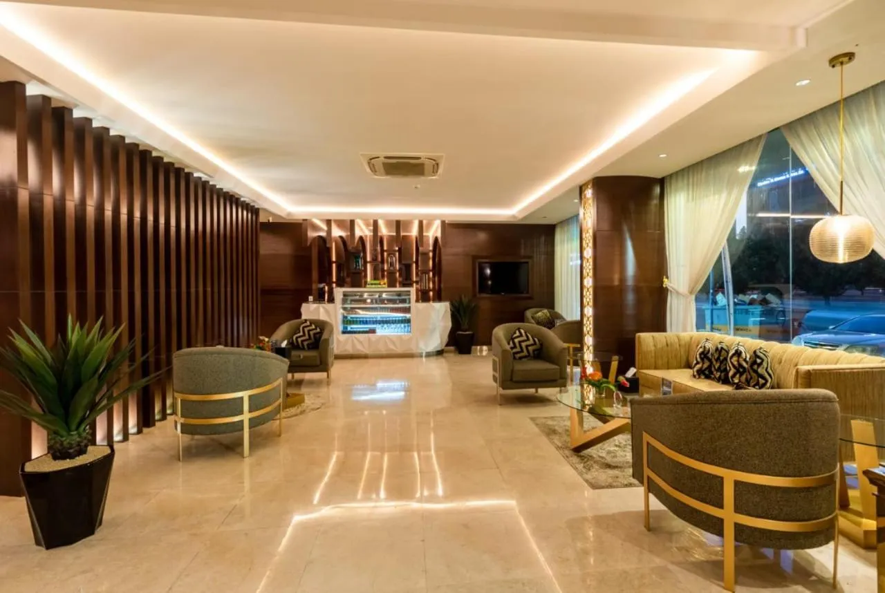 Lobby or reception in Al Muhaidb Residence Khorais