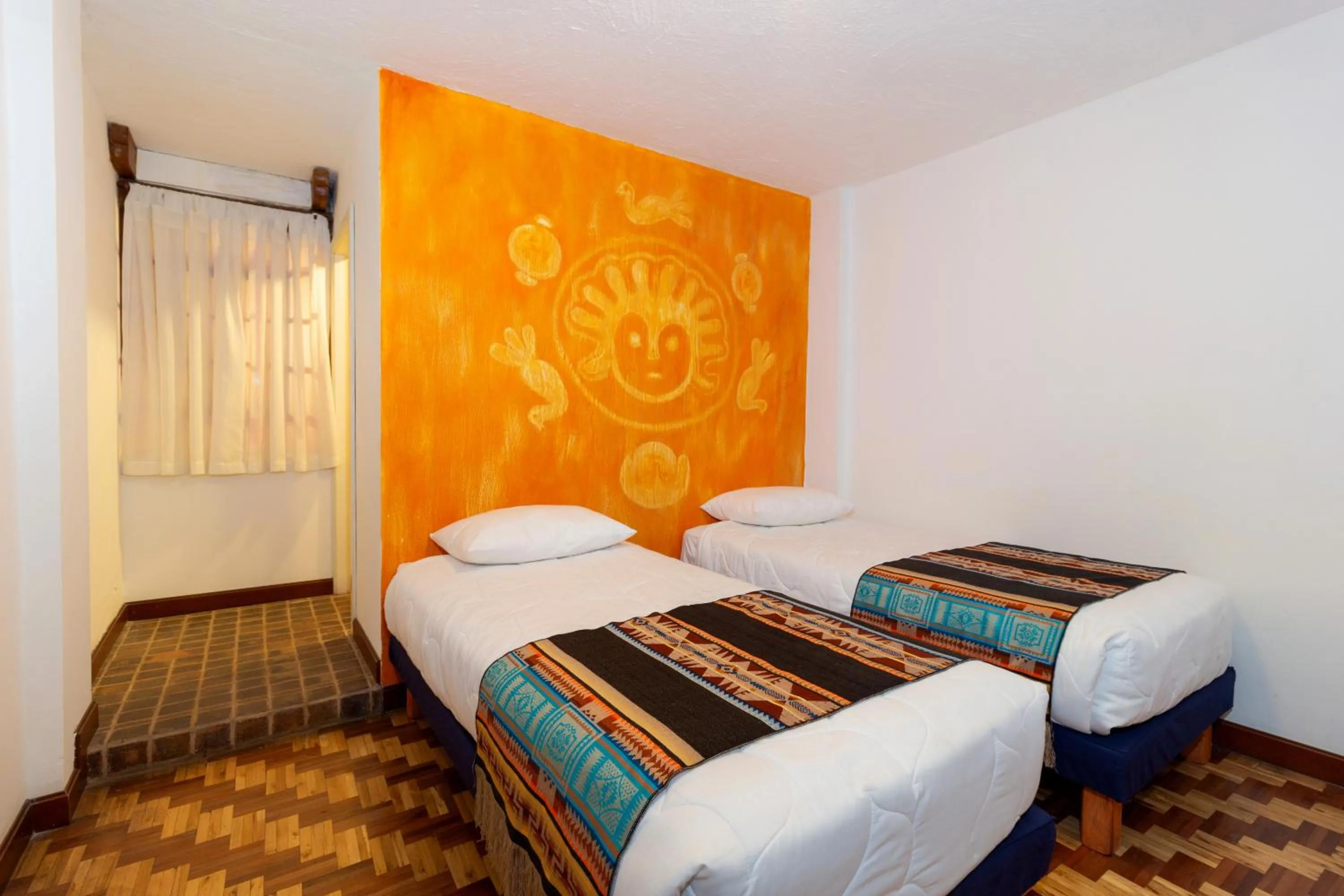 Standard Twin Room in Acoma