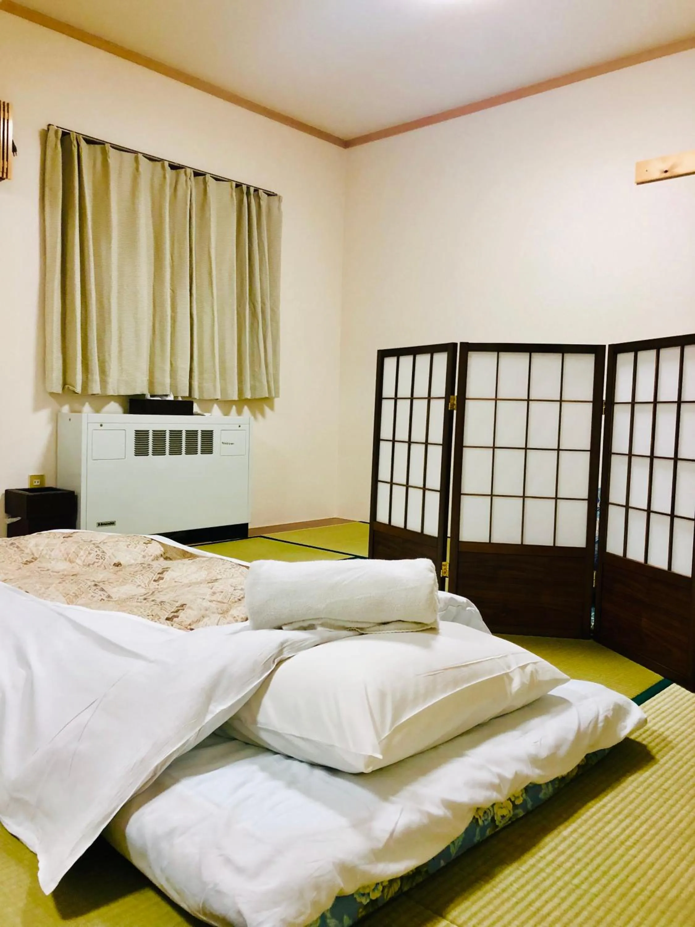 Bed in The Guest House Japan Hakuba