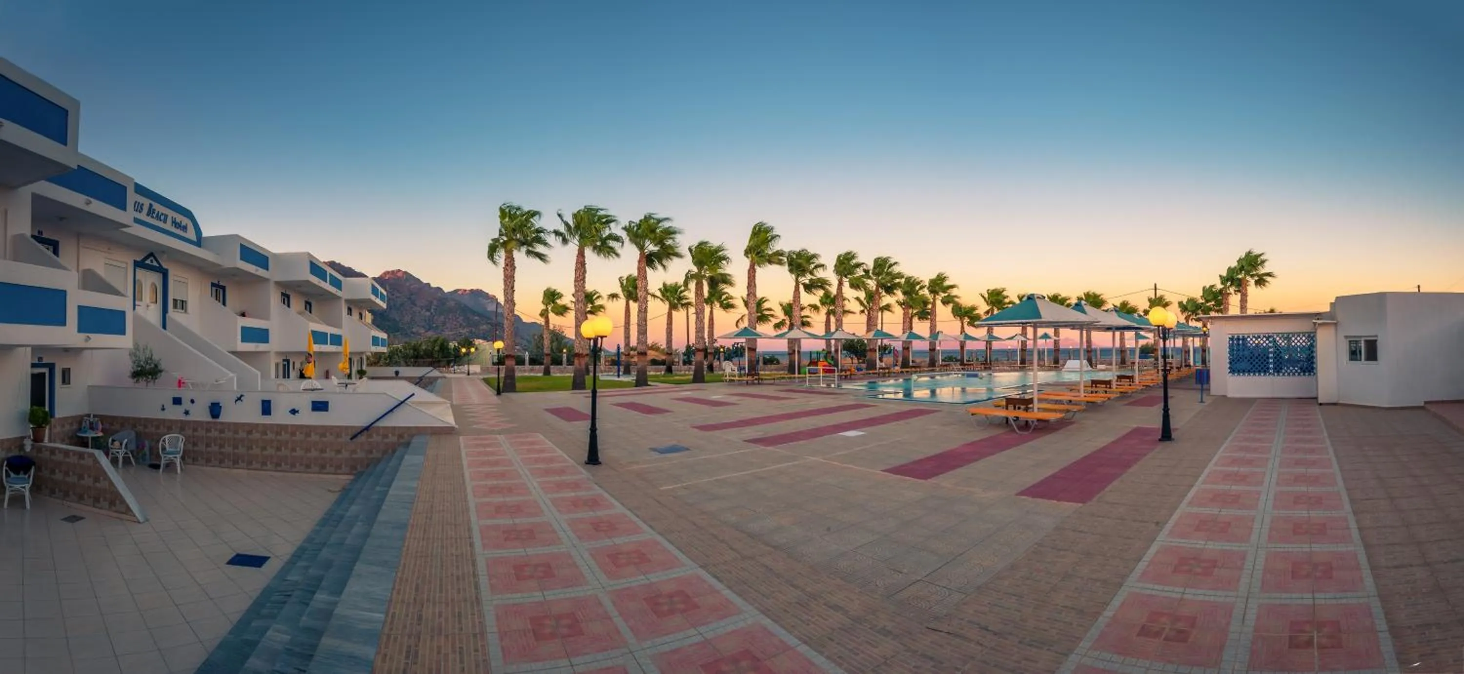 Swimming pool in Mammis Beach Hotel