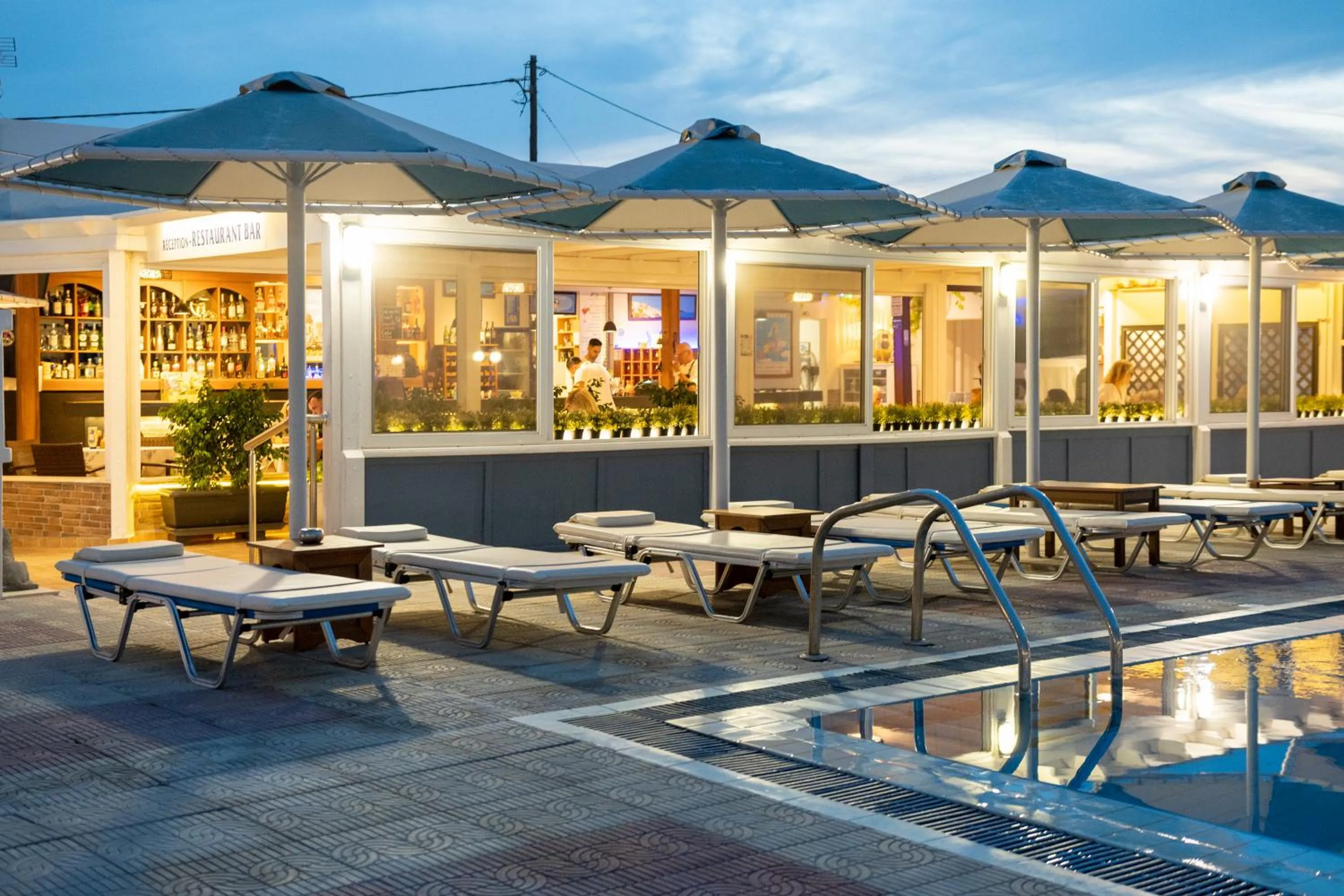 Swimming pool in Mammis Beach Hotel