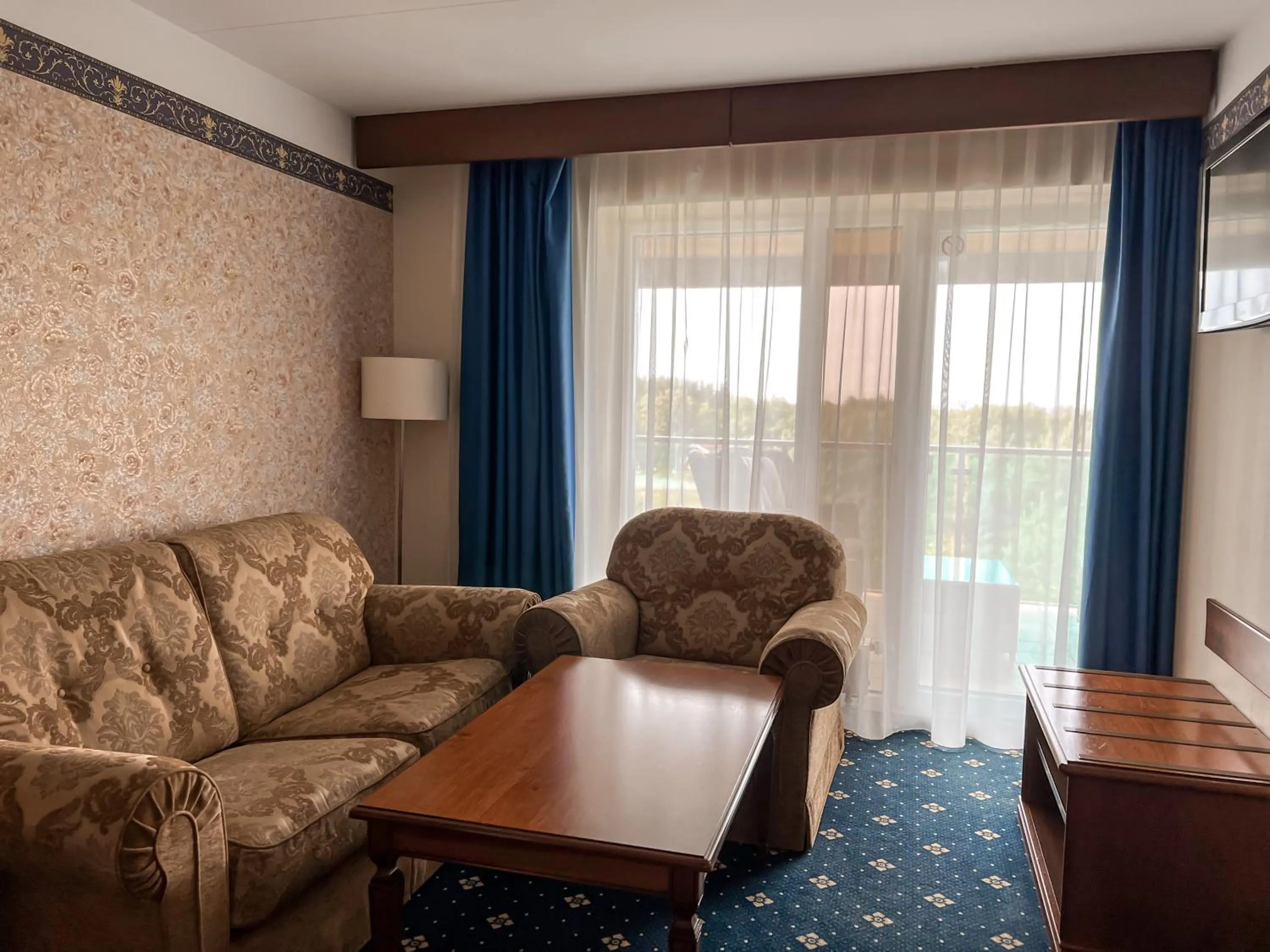 Photo of the whole room in SPA Amber Palace