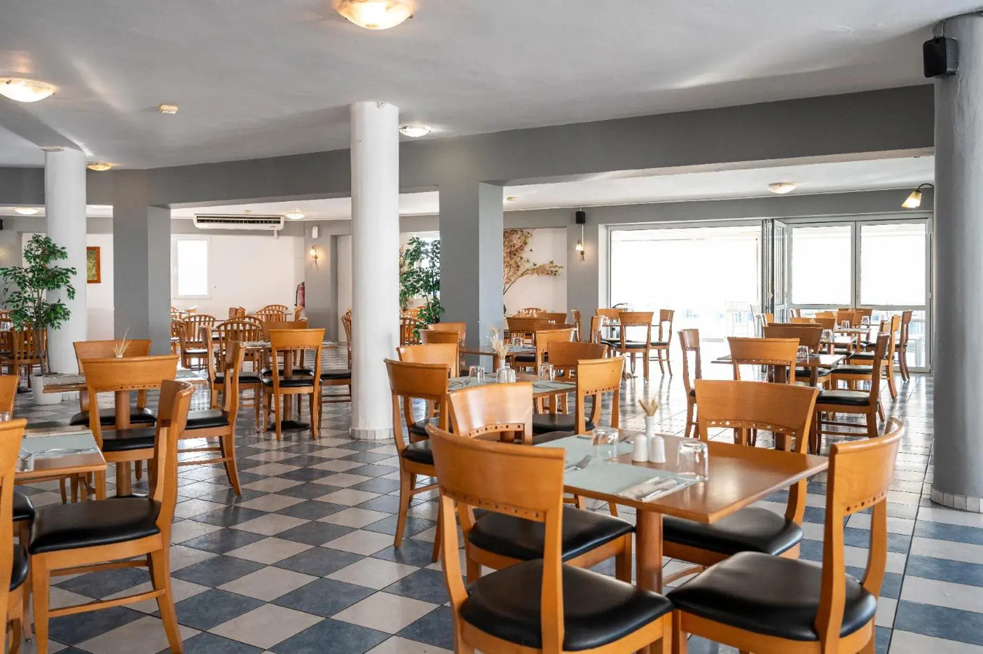 Restaurant/places to eat in Corali Hotel Restaurant/places to eat in Corali Hotel