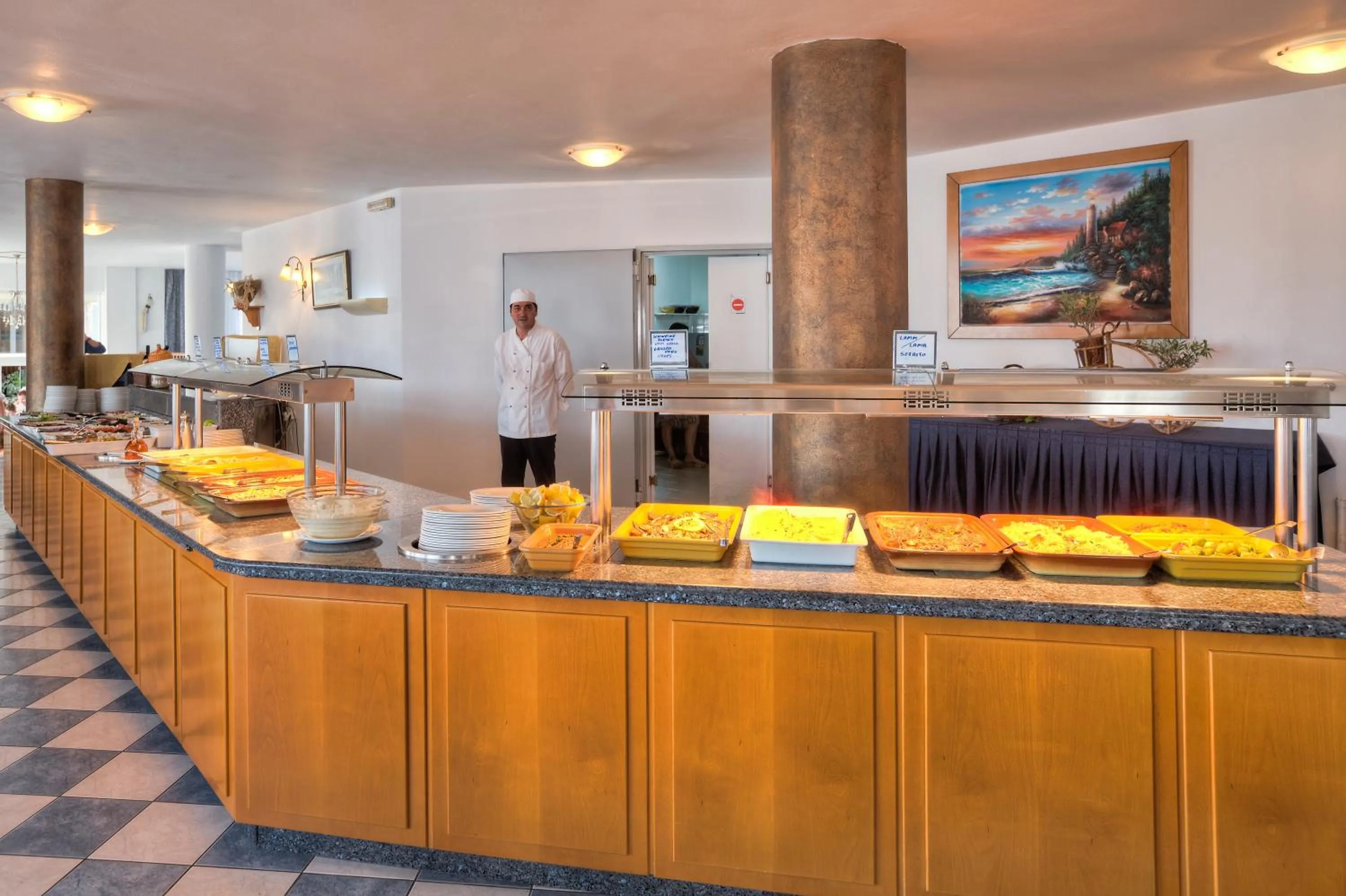 Restaurant/places to eat in Corali Hotel
