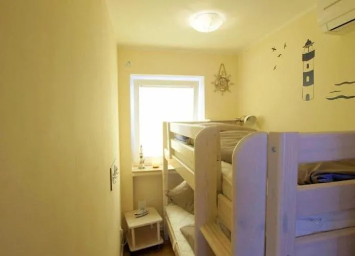 Bedroom, Bed in Stormtüüt - Wunderschönes Feriendomizil für die junge Familie in Strandnähe